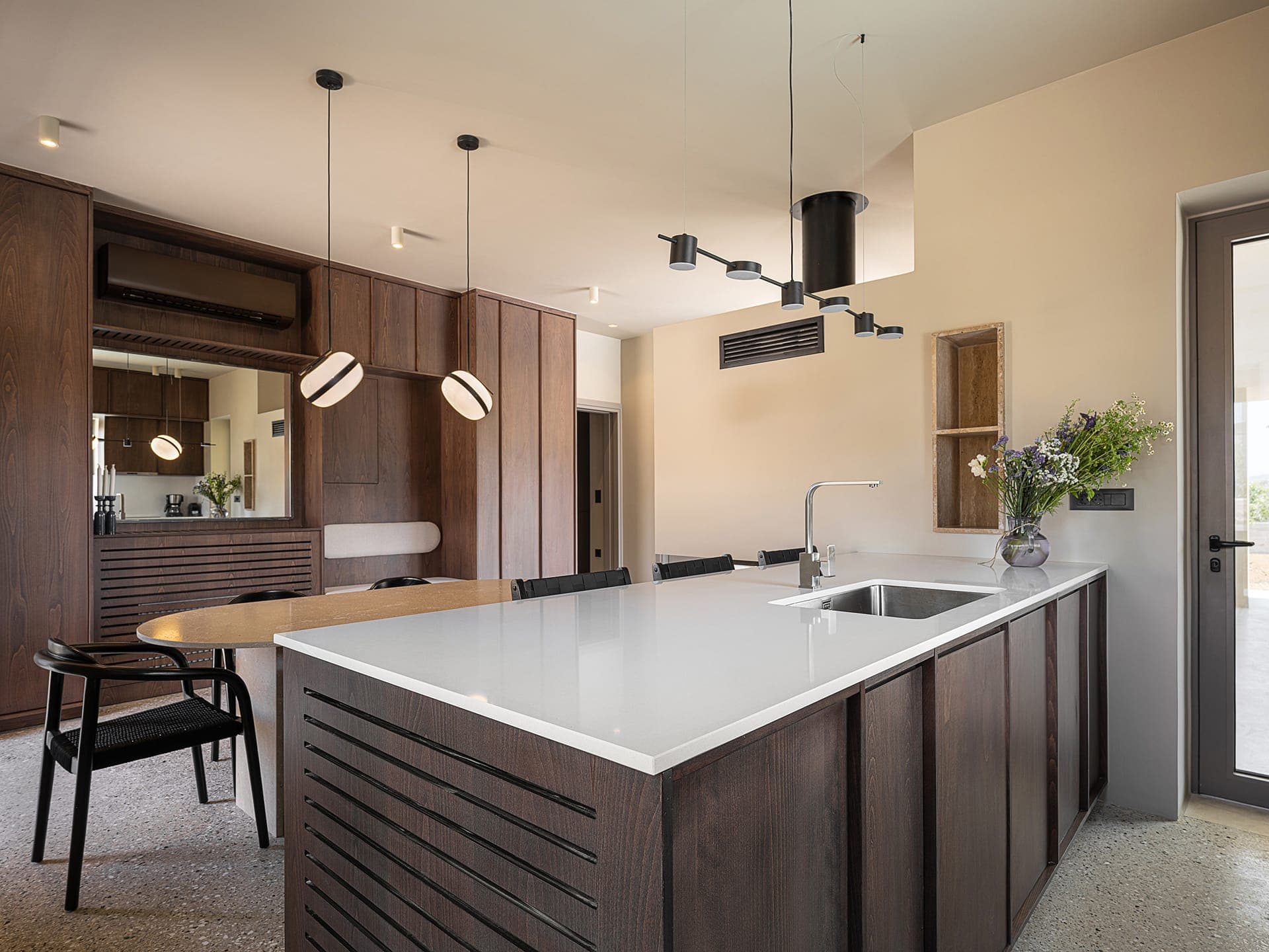 Kitchen,Dinning Area