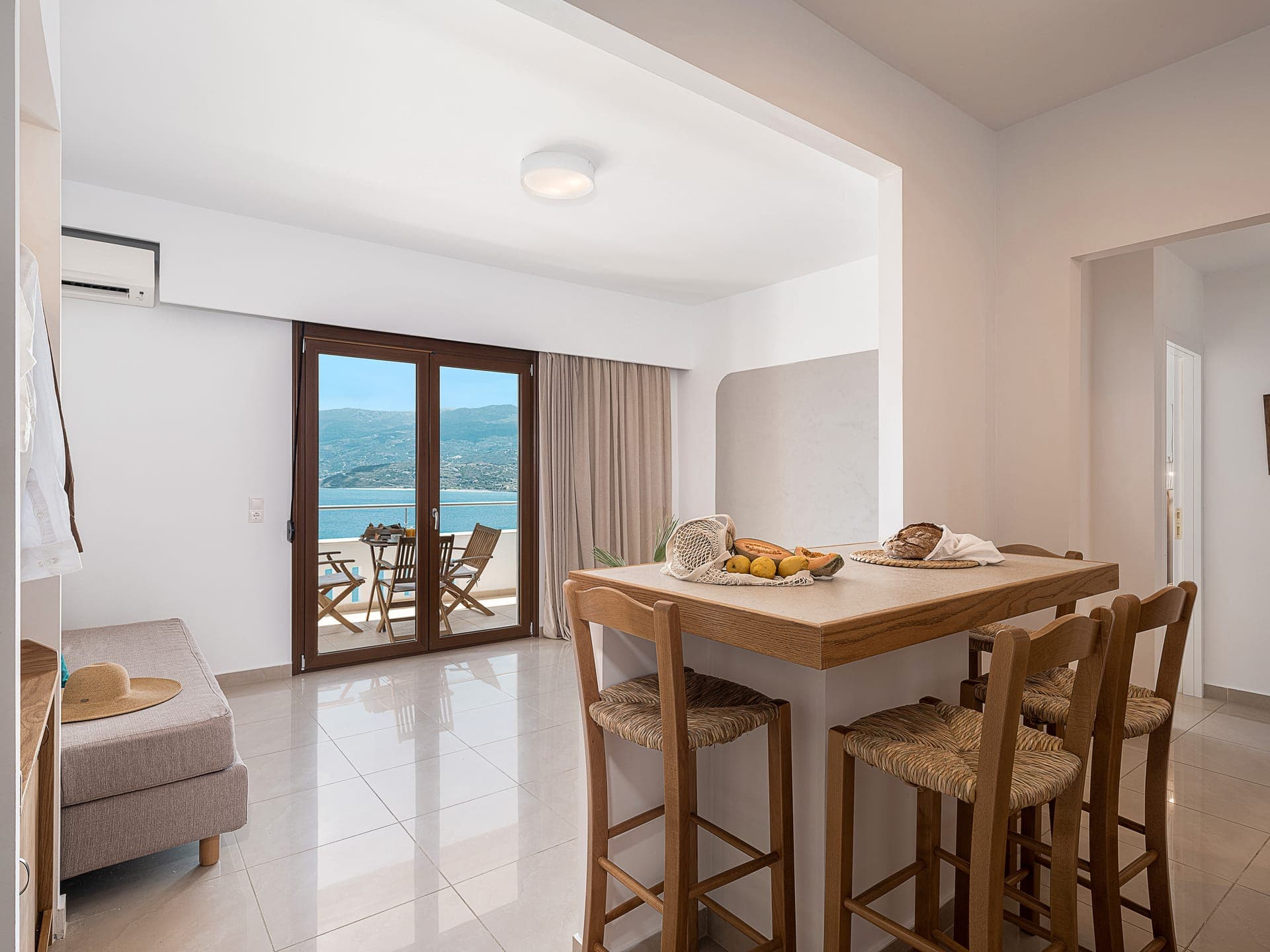 properties-PORTOKAZA-3.jpg