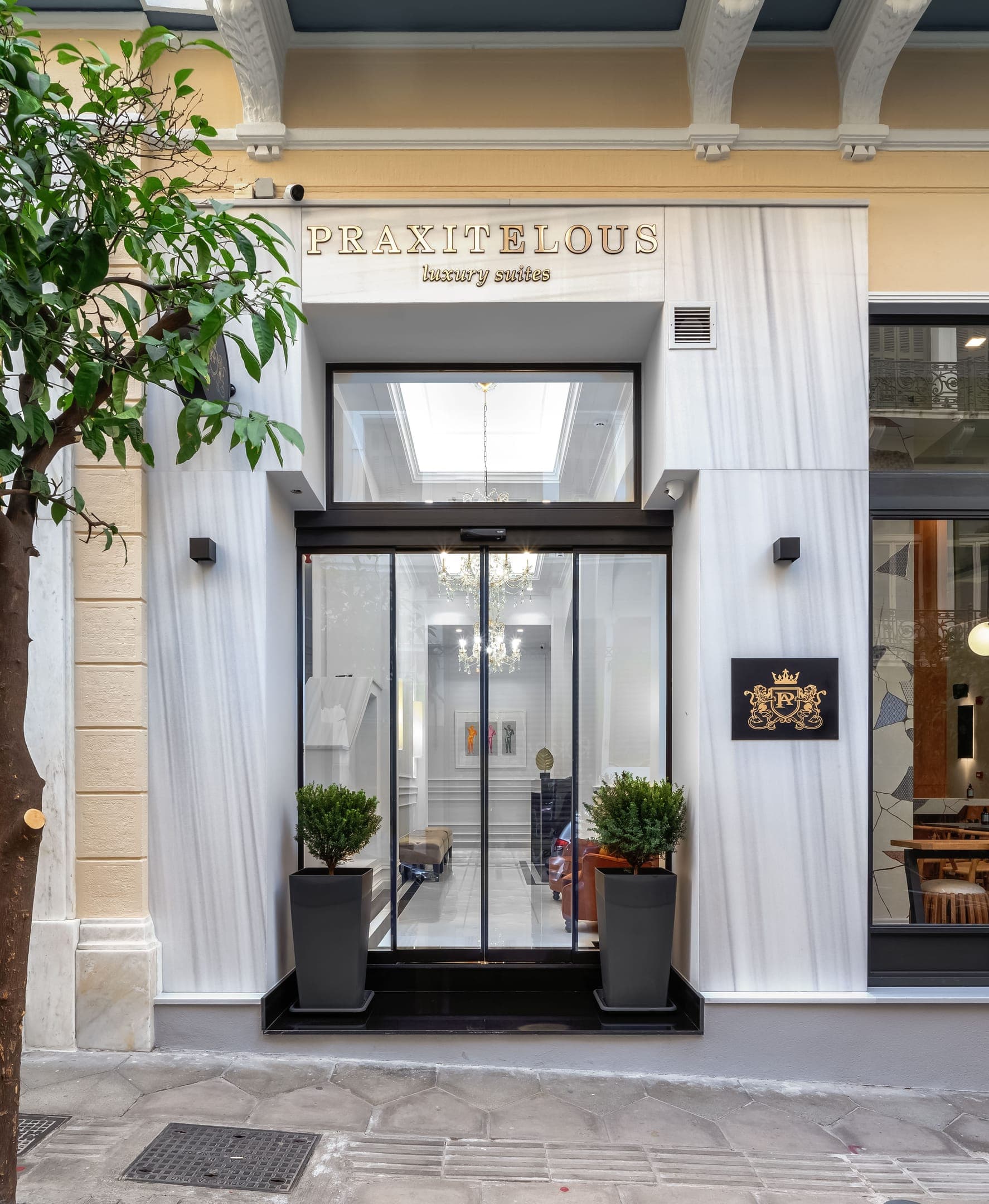 properties-PRAXLUXURY-4.jpg