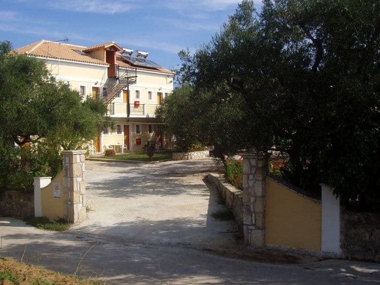 properties-PSAROU-0.jpg