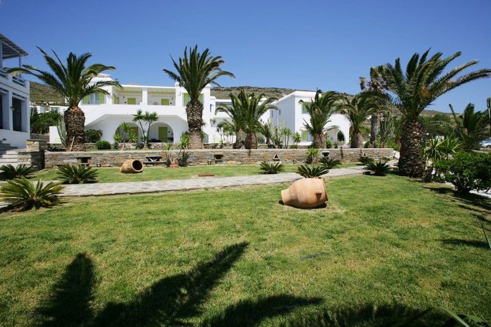 properties-RAPHAEL-2.jpg