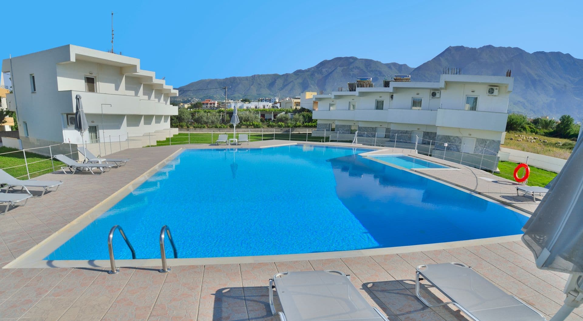 properties-REINAAPT-0.jpg