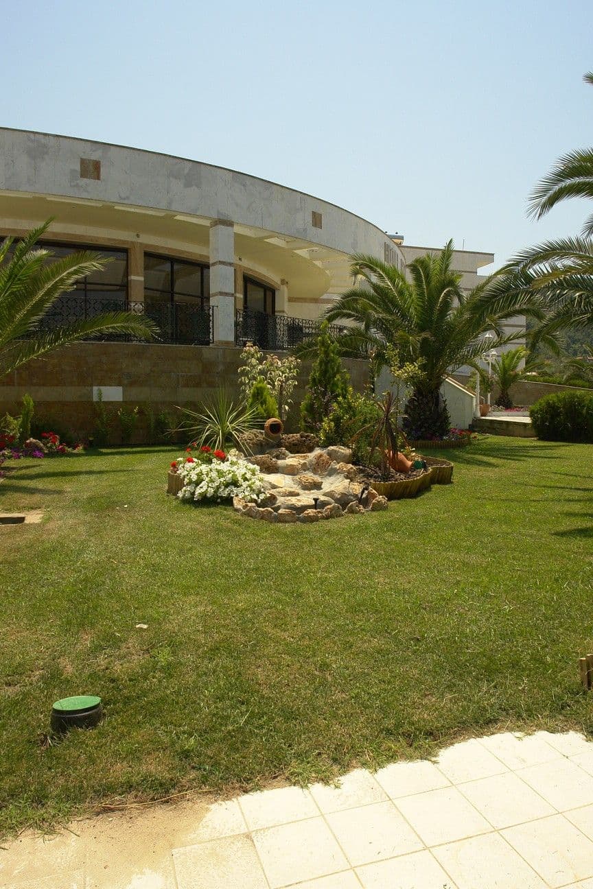 Rema Hotel Vourvourou Chalkidiki Garden