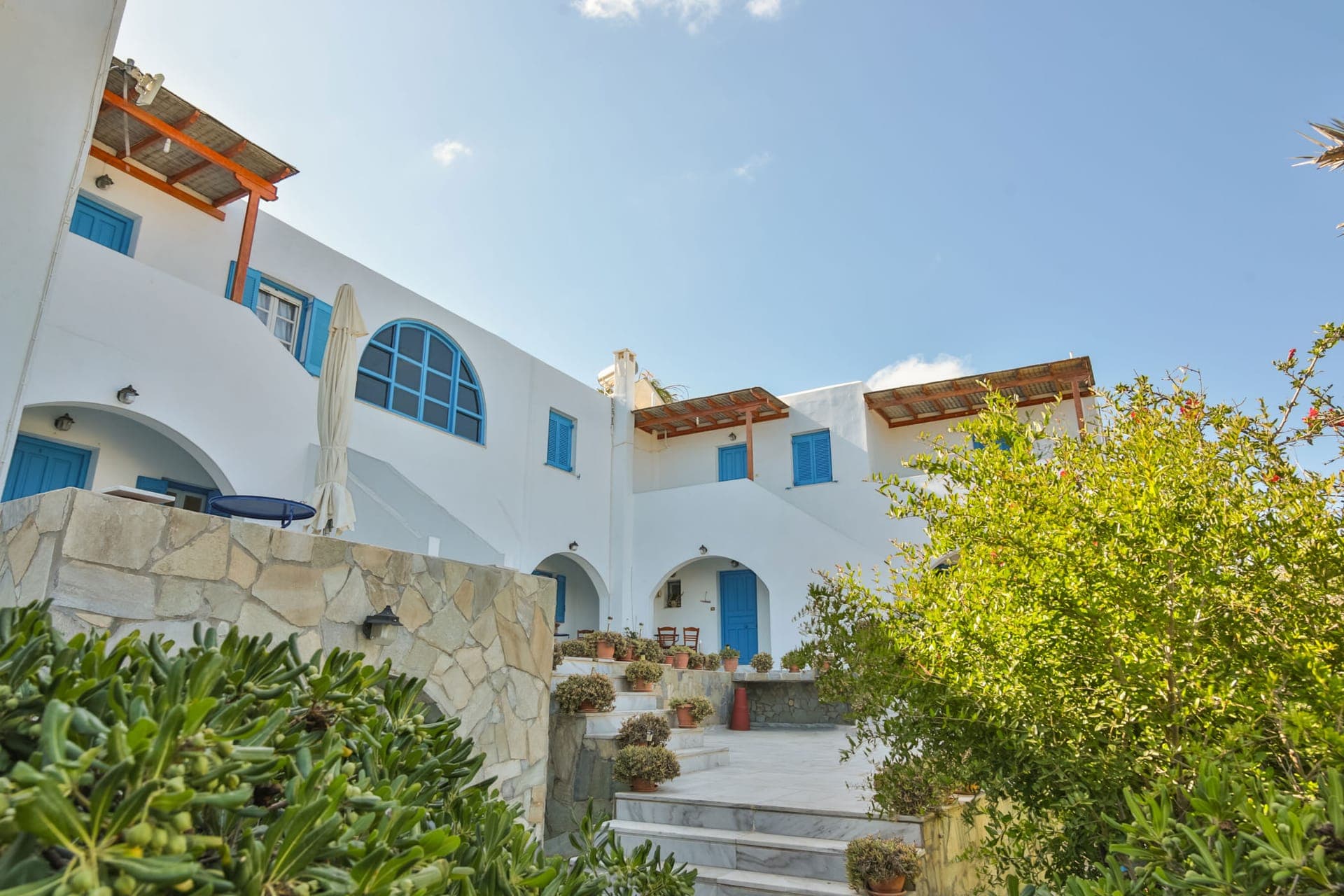 properties-REMVIPAROS-4.jpg