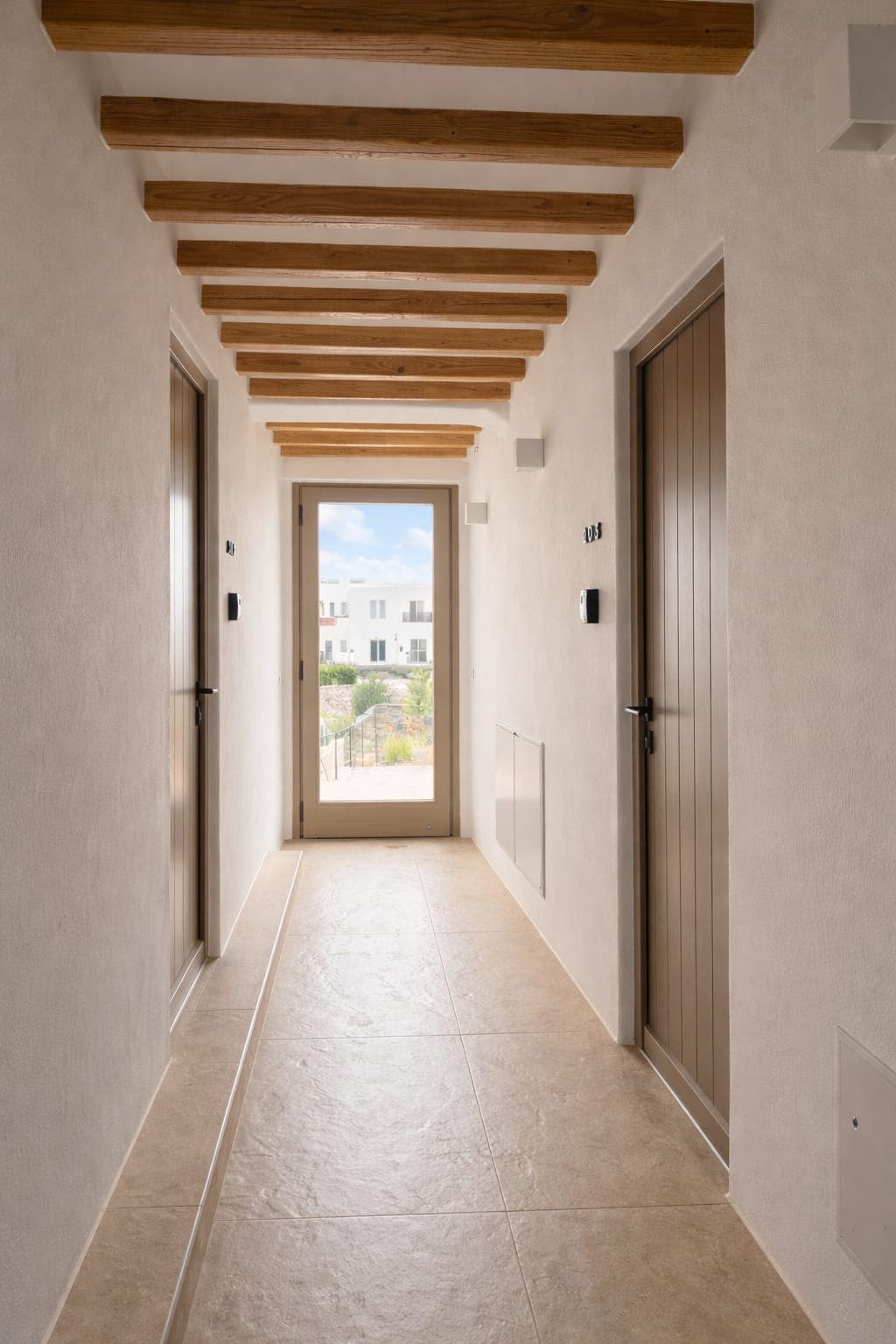 properties-REYASUITES-4.jpg