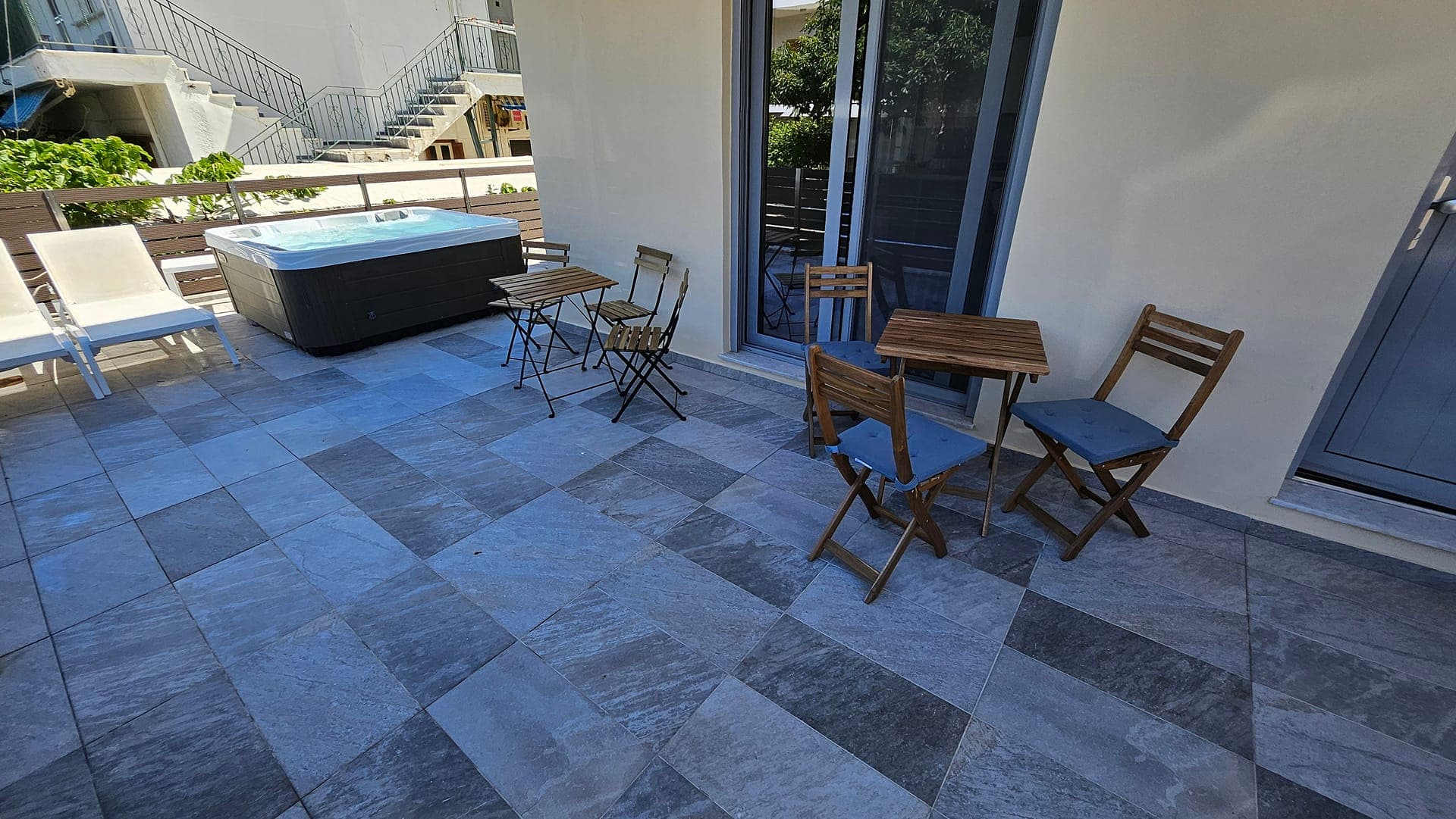 properties-RHODESUNIV-3.jpg