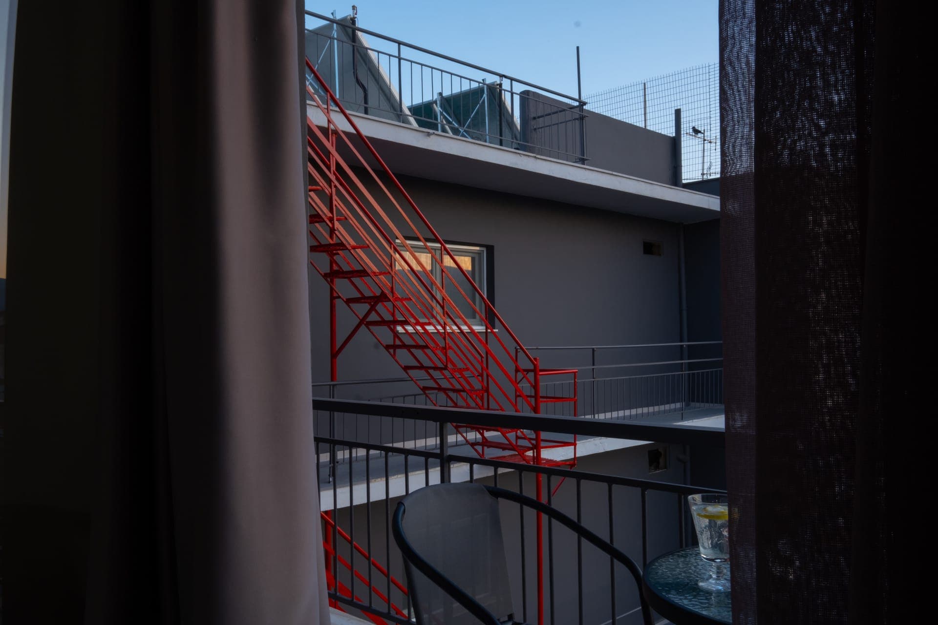 properties-RIVIERAHOT-0.jpg