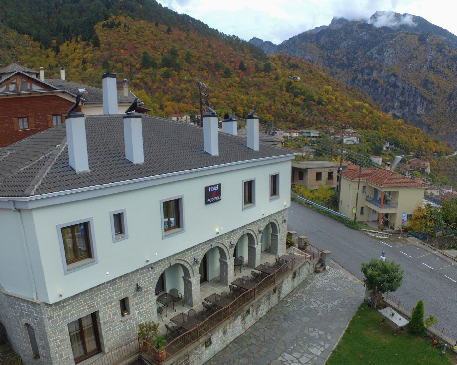 properties-RODOVOLI-1.jpg