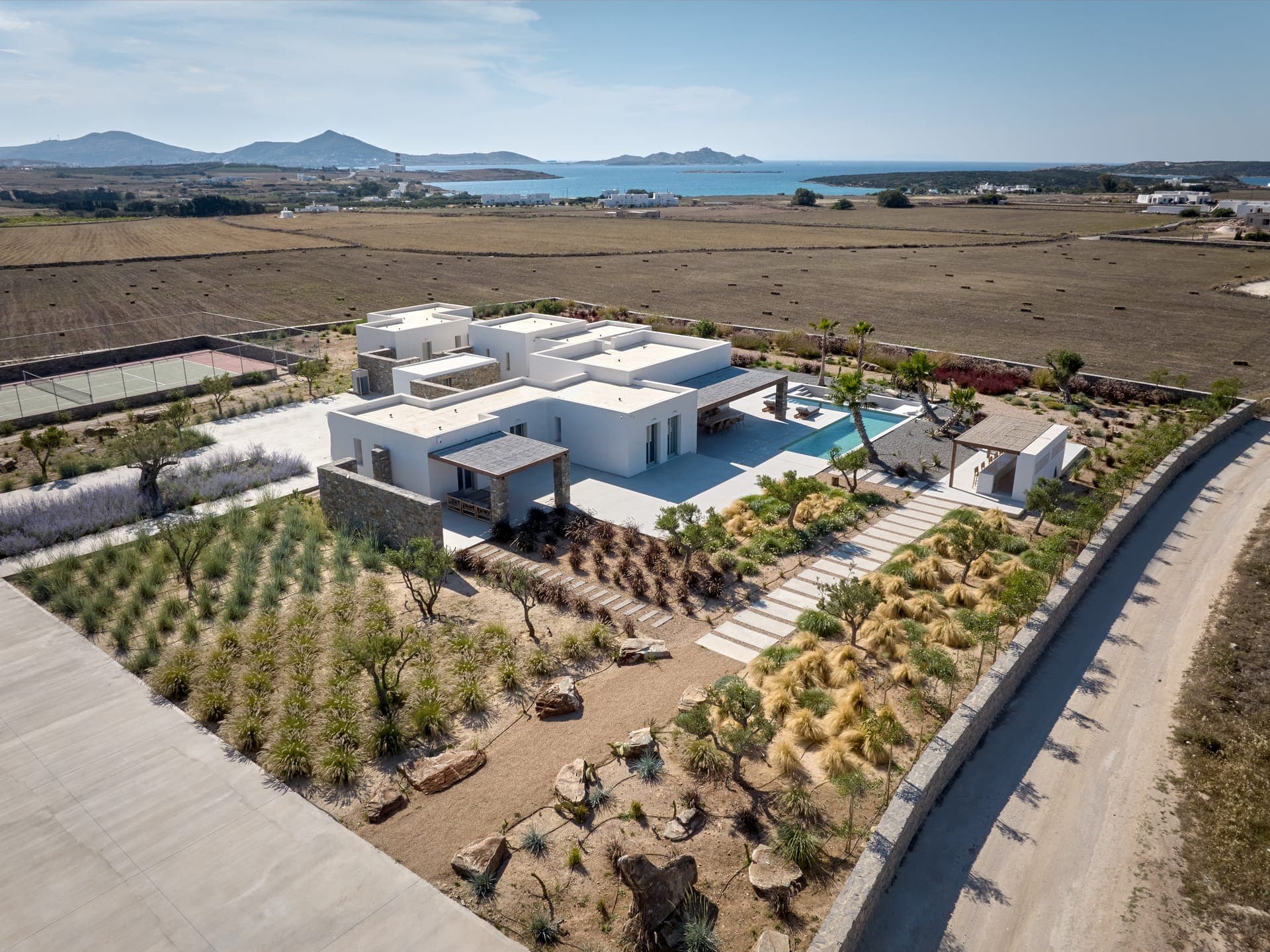 properties-ROJO-2.jpg
