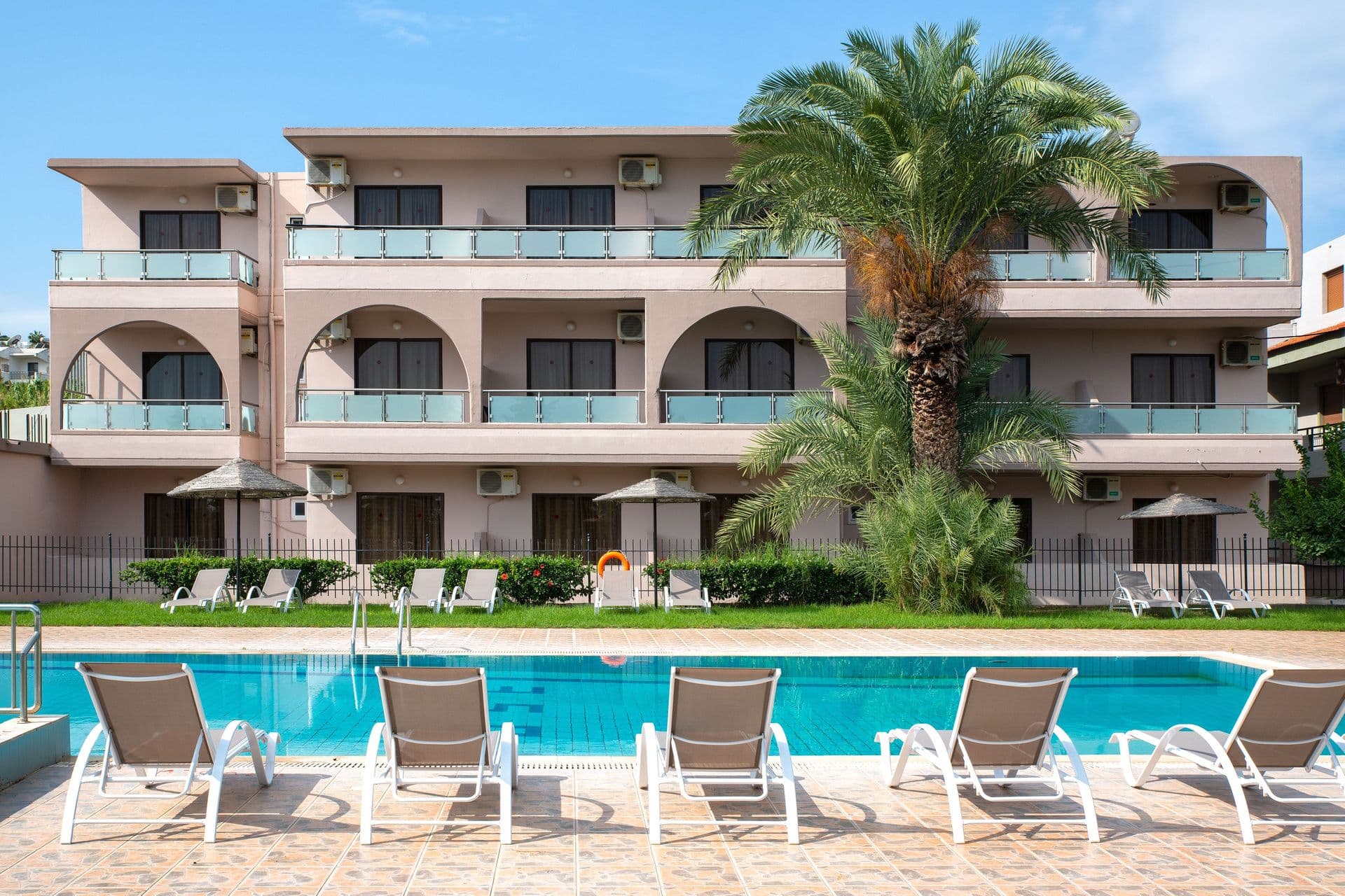 properties-ROSEHOTEL-0.jpg