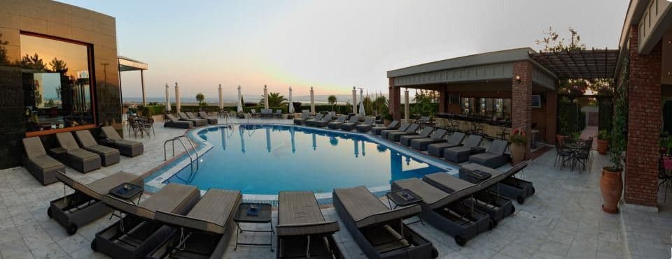 Royal Hotel Thessaloniki Pool Bar by Day