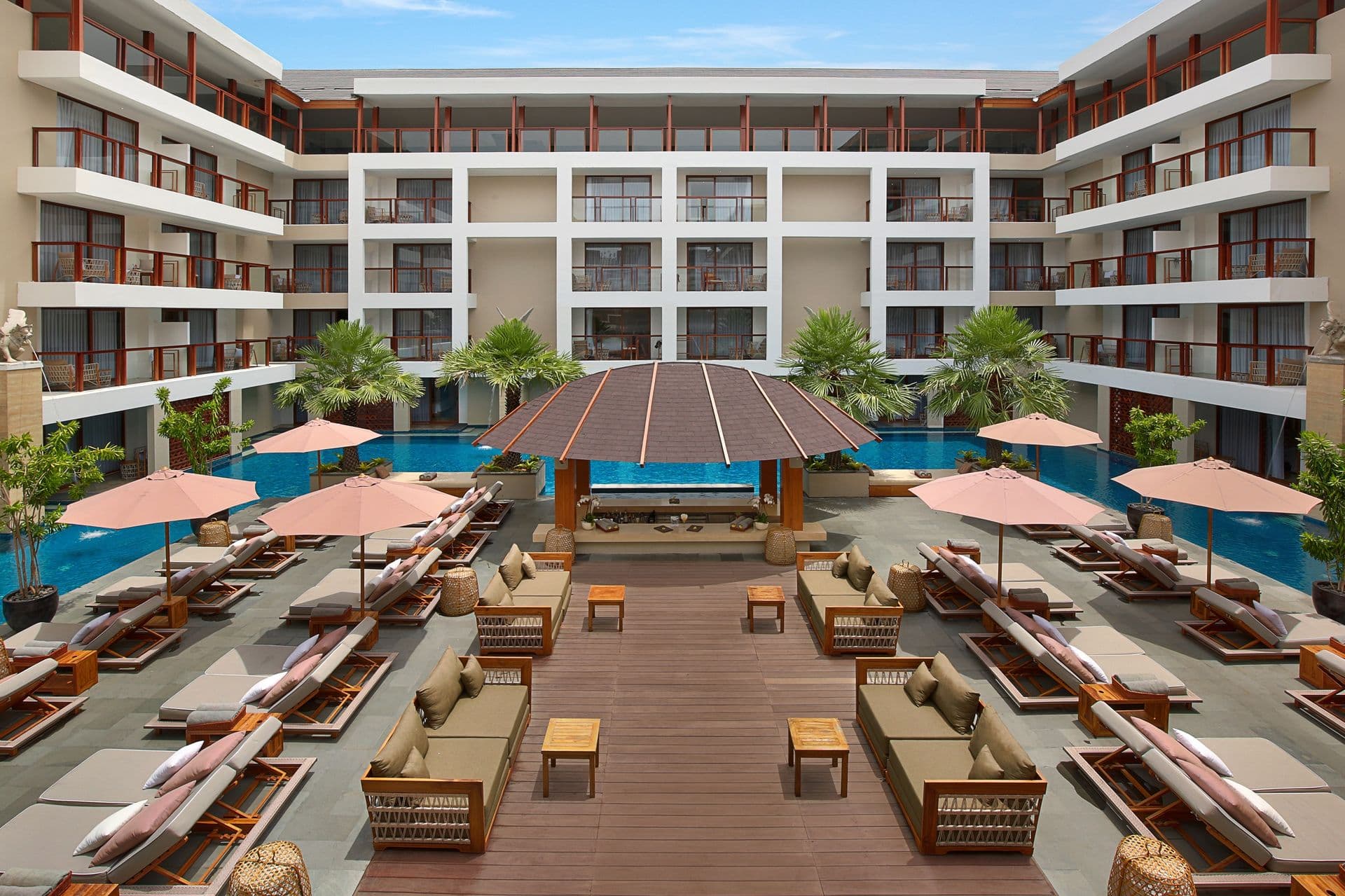properties-ROYSUITES-3.jpg