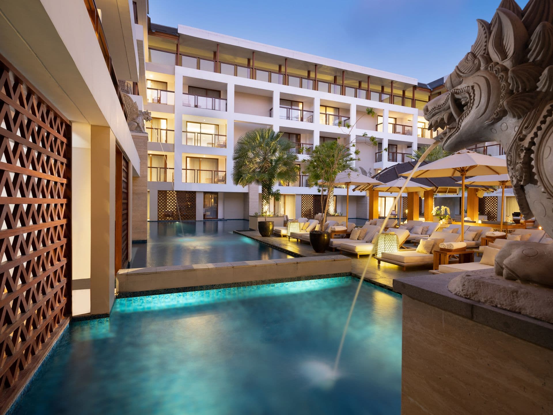 properties-ROYSUITES-4.jpg