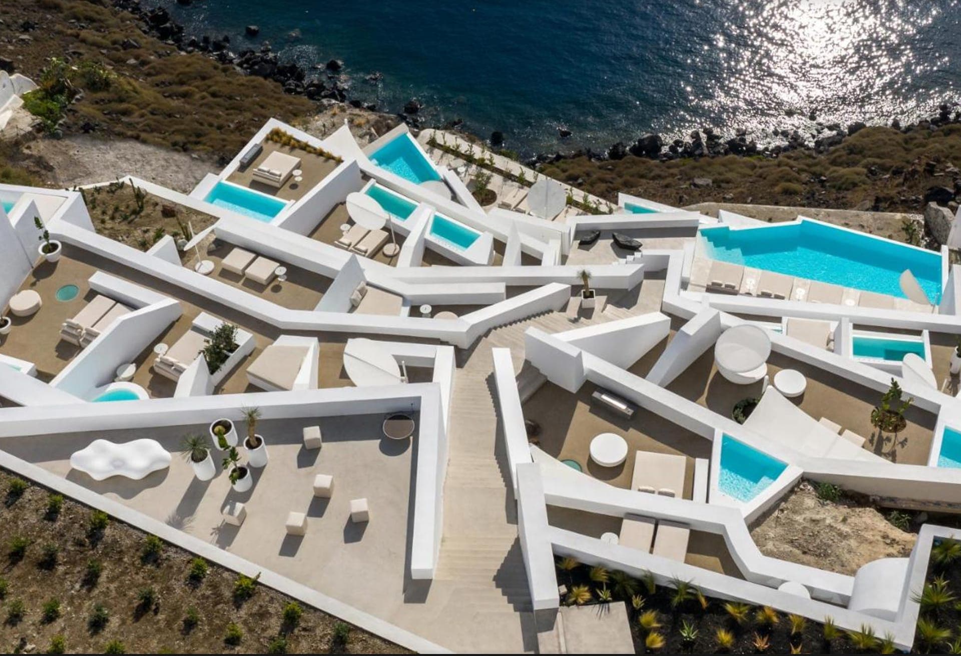 properties-SAINT-1.jpg