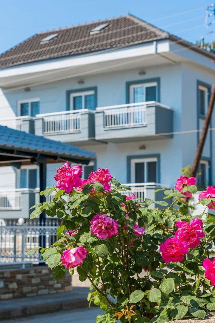 properties-SAINTLUCSU-1.jpg