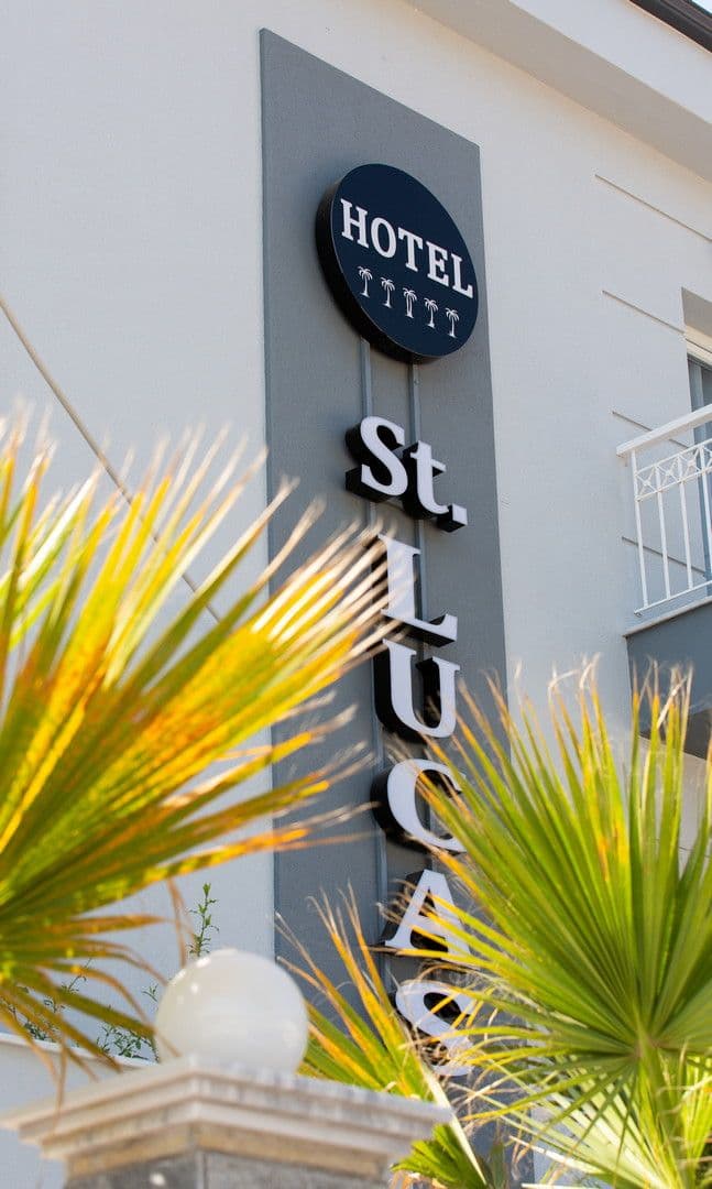 properties-SAINTLUCSU-2.jpg