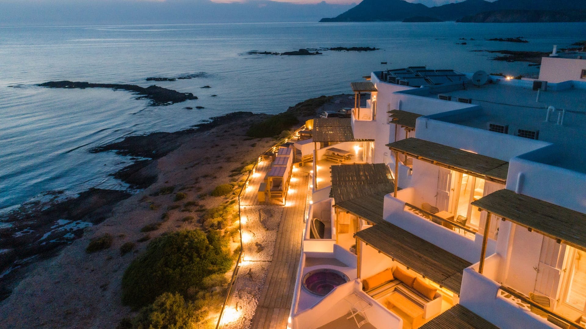 properties-SALTSUITES-0.jpg