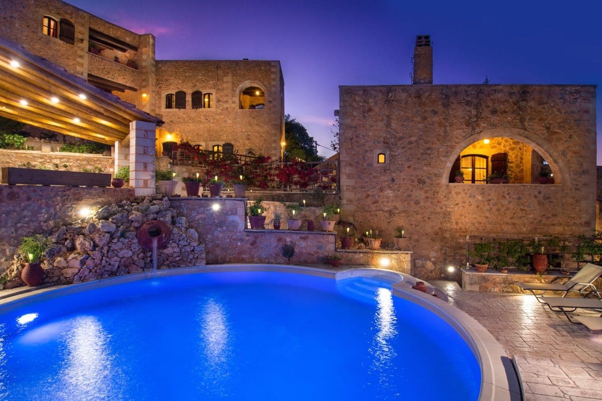 properties-SAMONAS-0.jpg