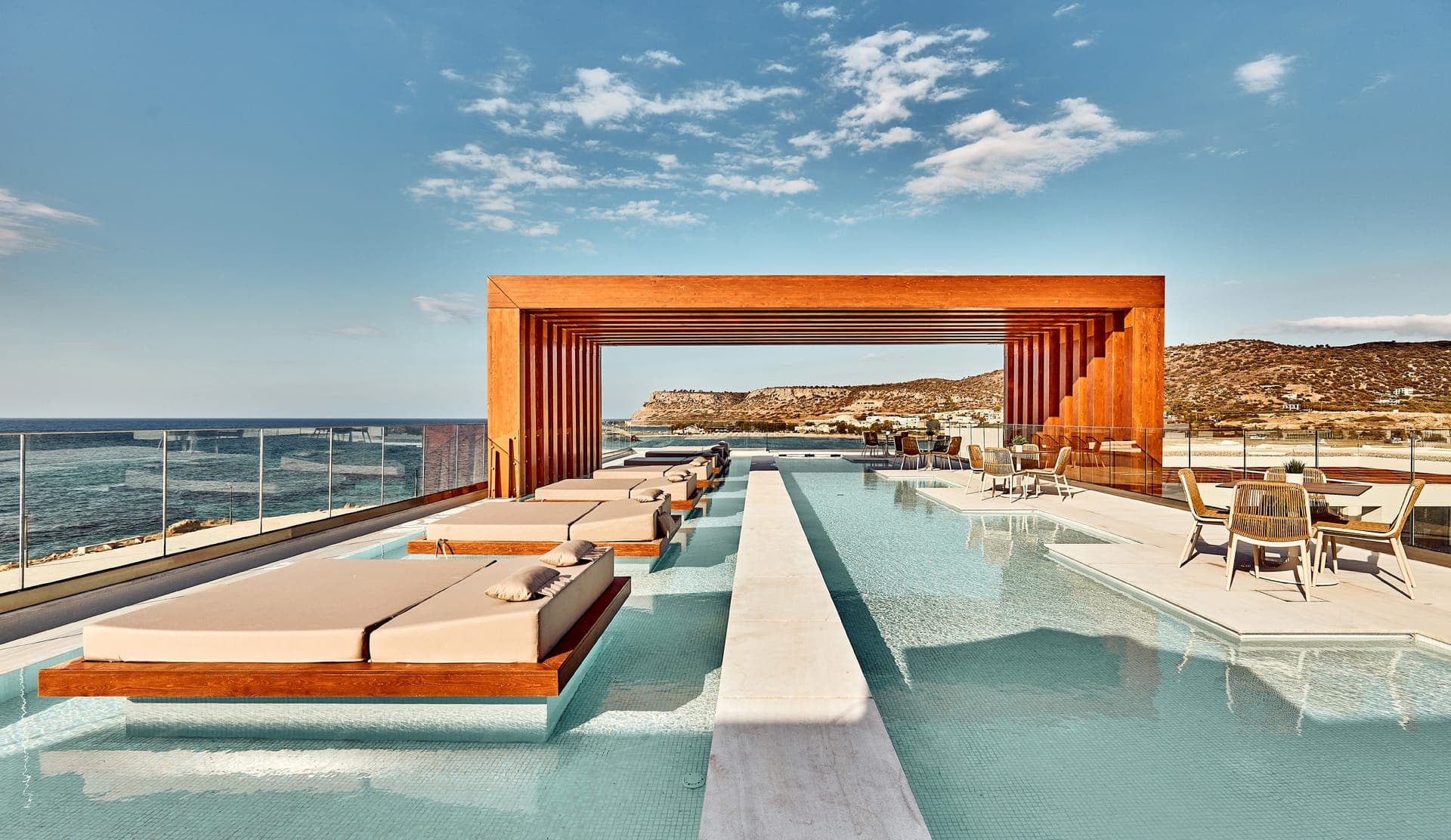 properties-SANTISLAND-1.jpg