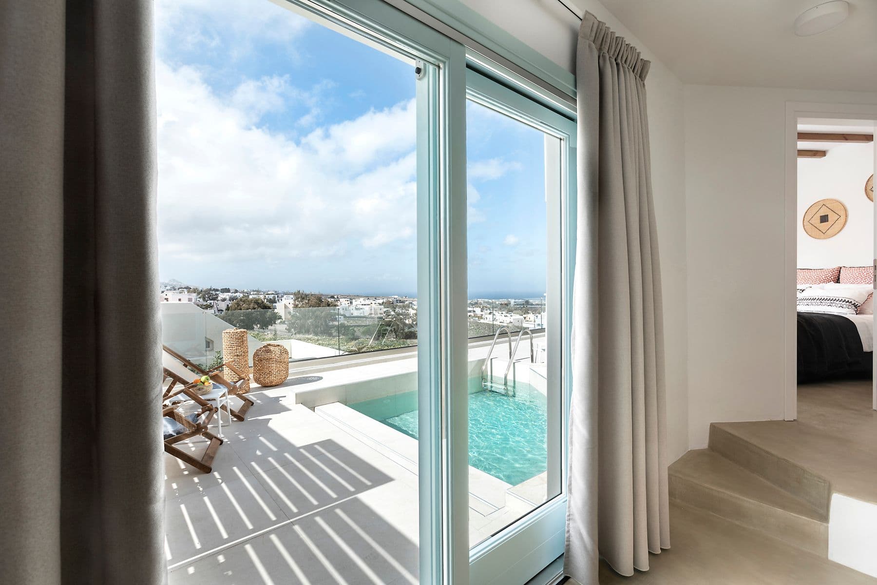properties-SANTOBLOOM-1.jpg