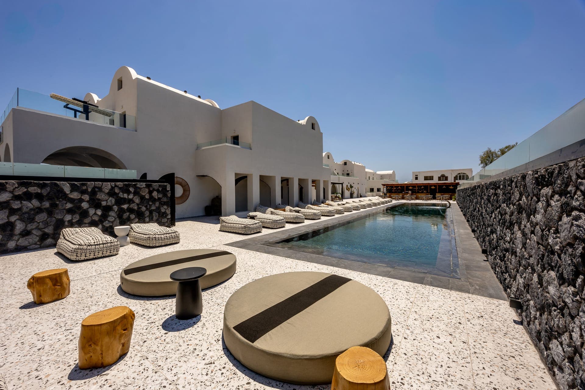 properties-SANTOMANGA-2.jpg