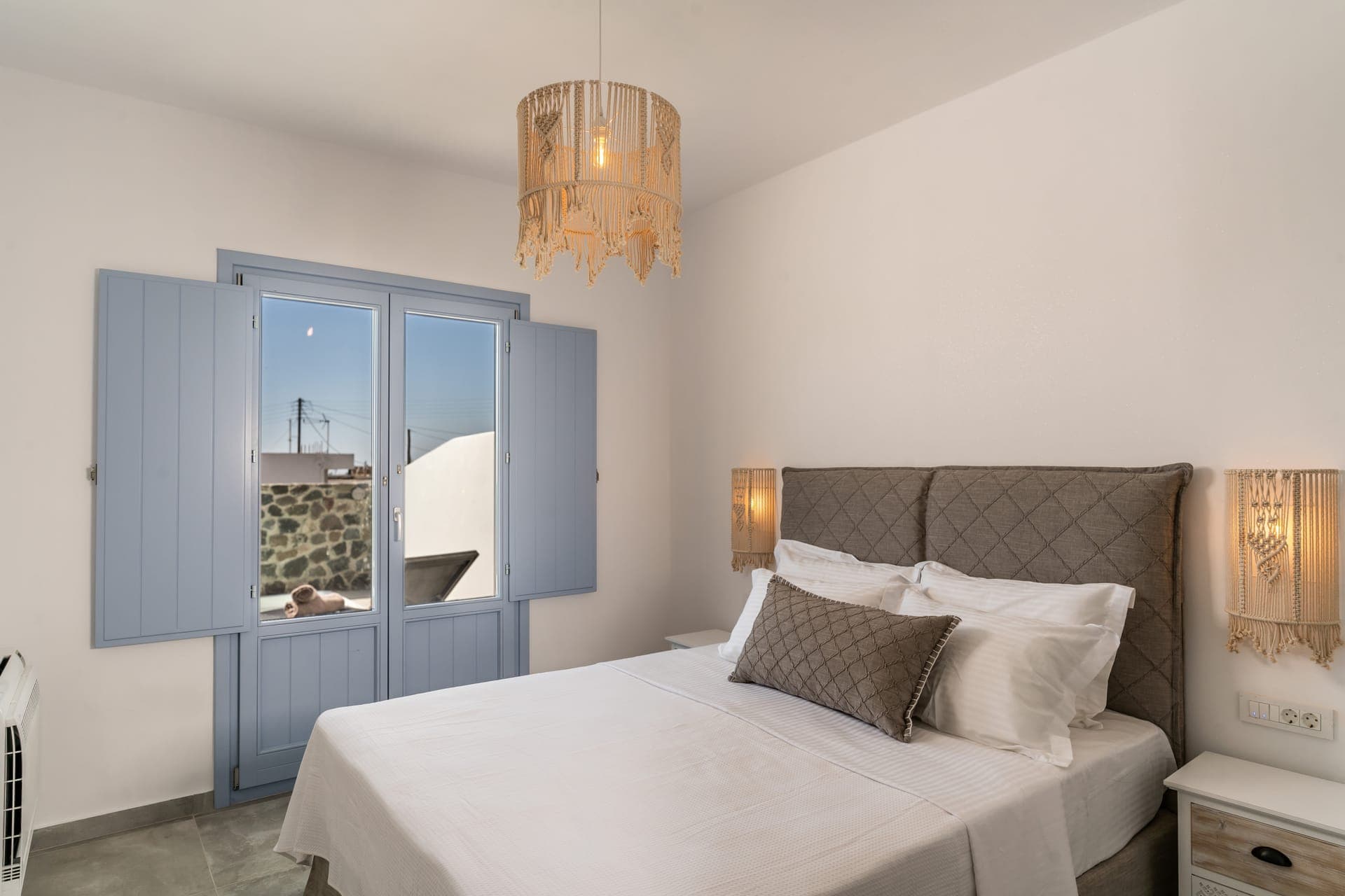 properties-SANTOROSSA-0.jpg