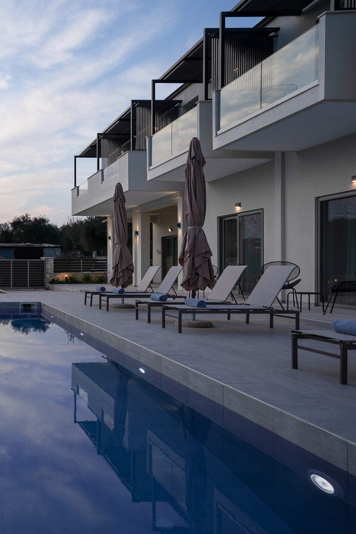 properties-SARAH-2.jpg