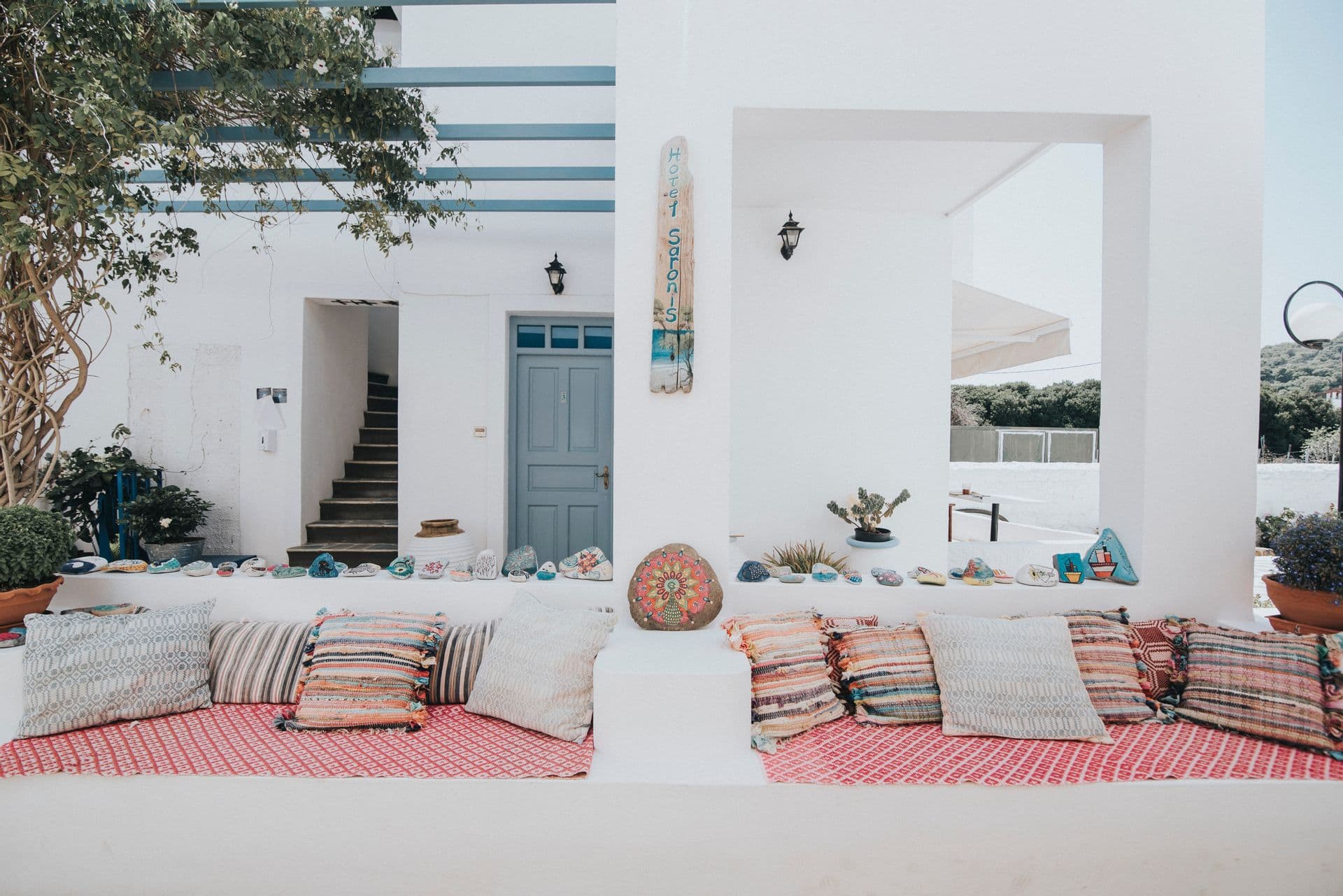 properties-SARONIS-0.jpg