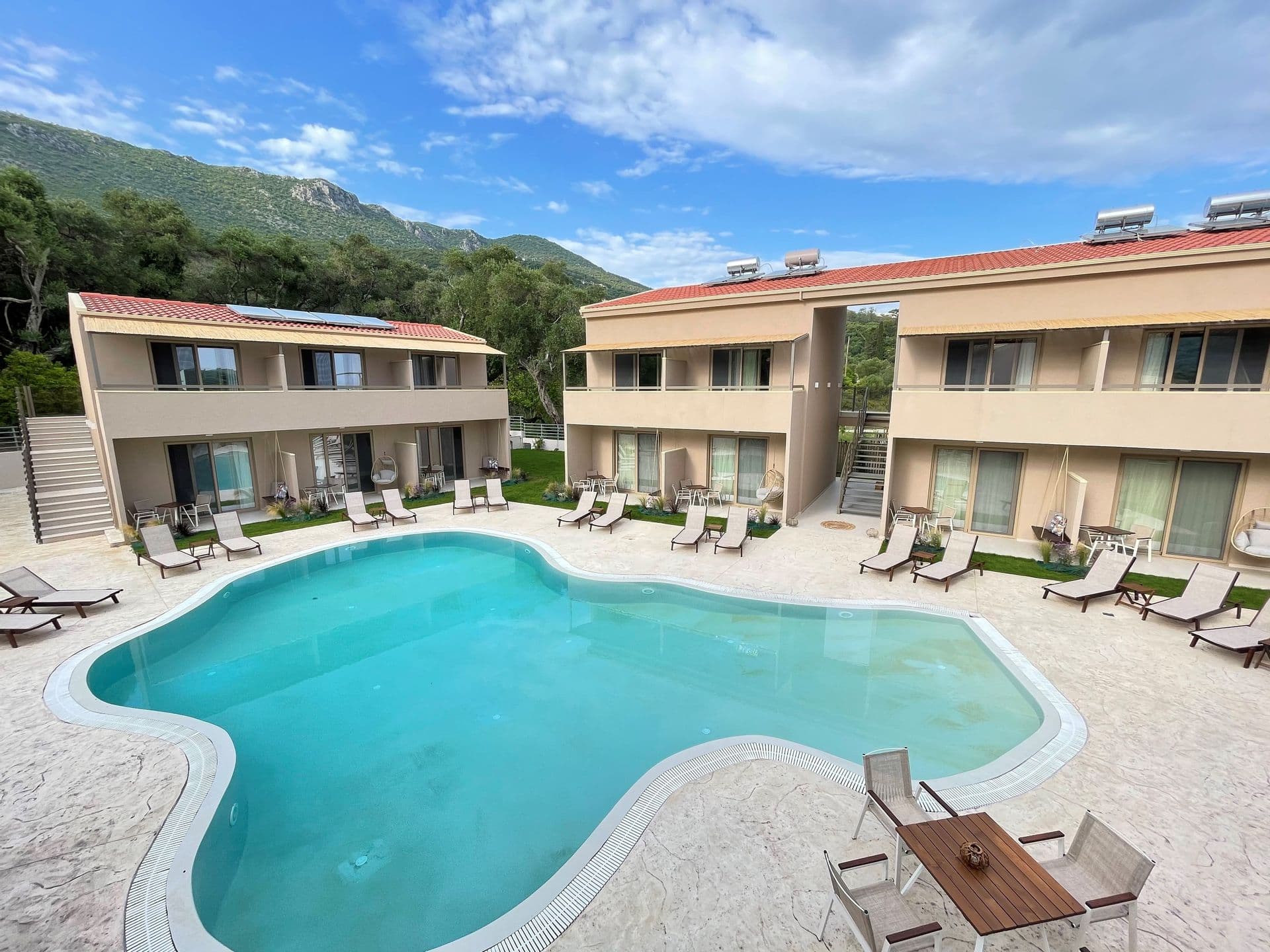properties-SCARABEO-0.jpg