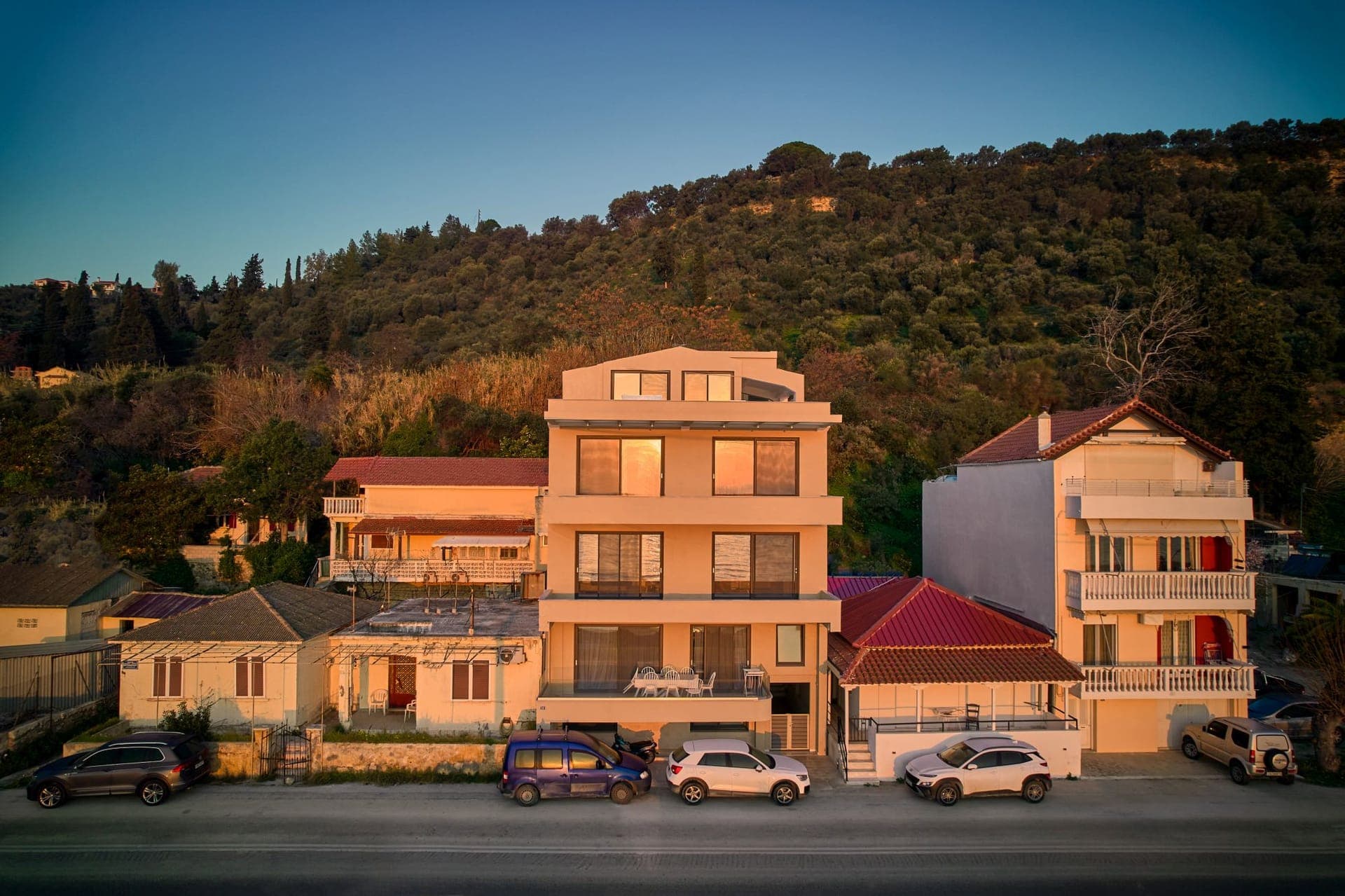 properties-SEAFRONTZ-1.jpg