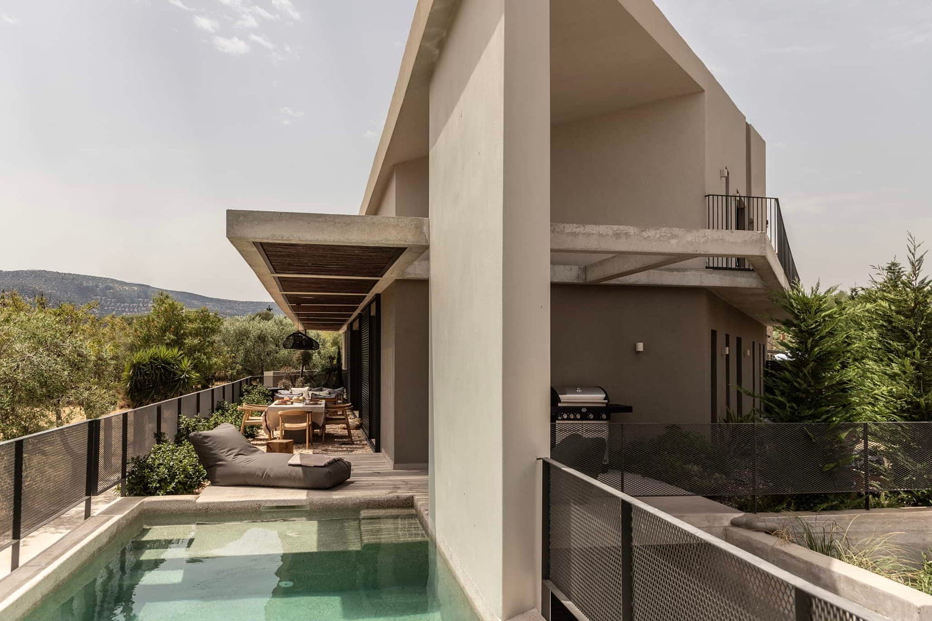 properties-SEGREDA-0.jpg