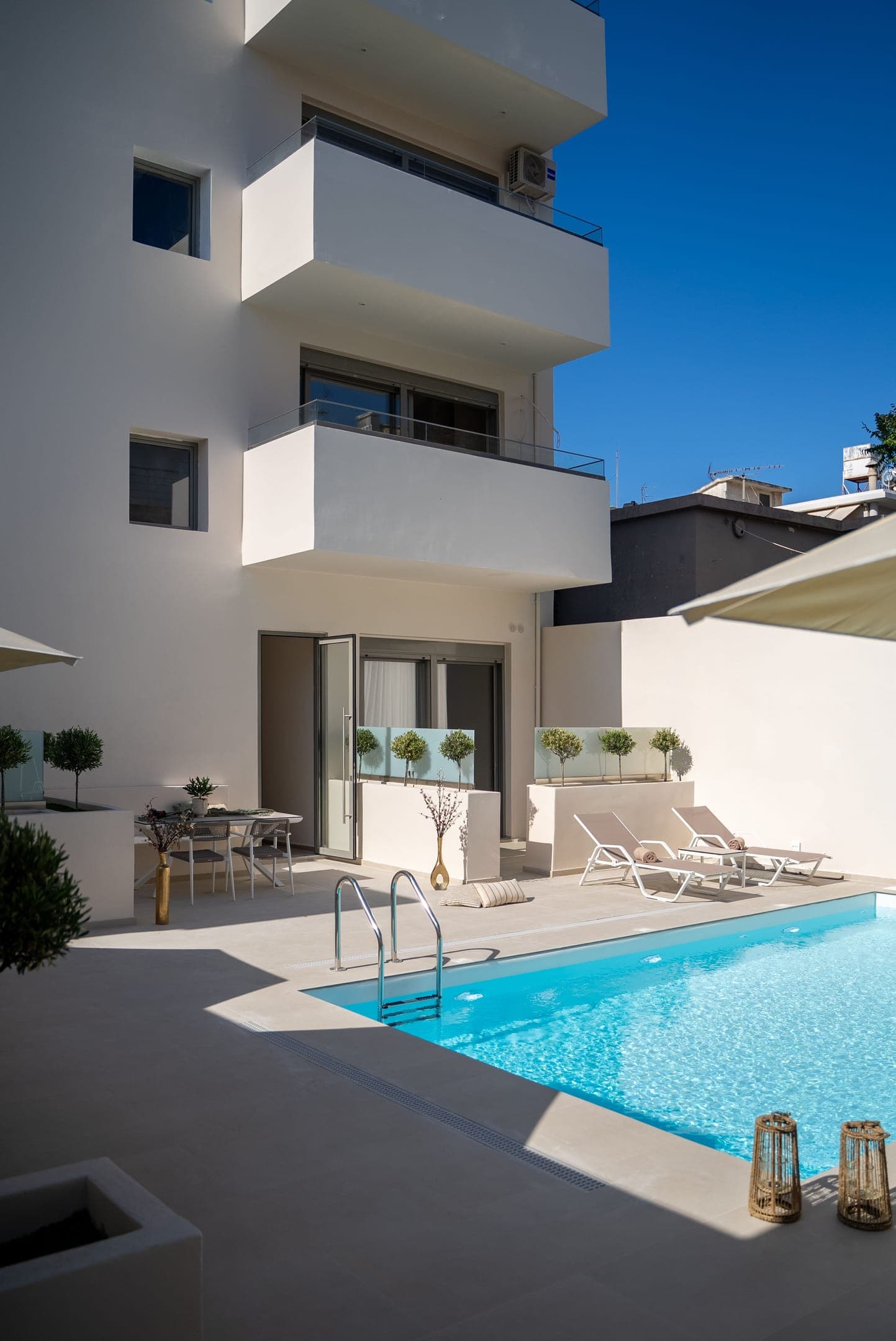 properties-SELECTEDS-1.jpg
