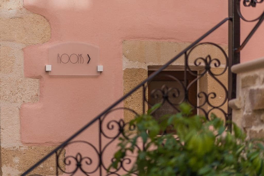 properties-SERENISS-1.jpg