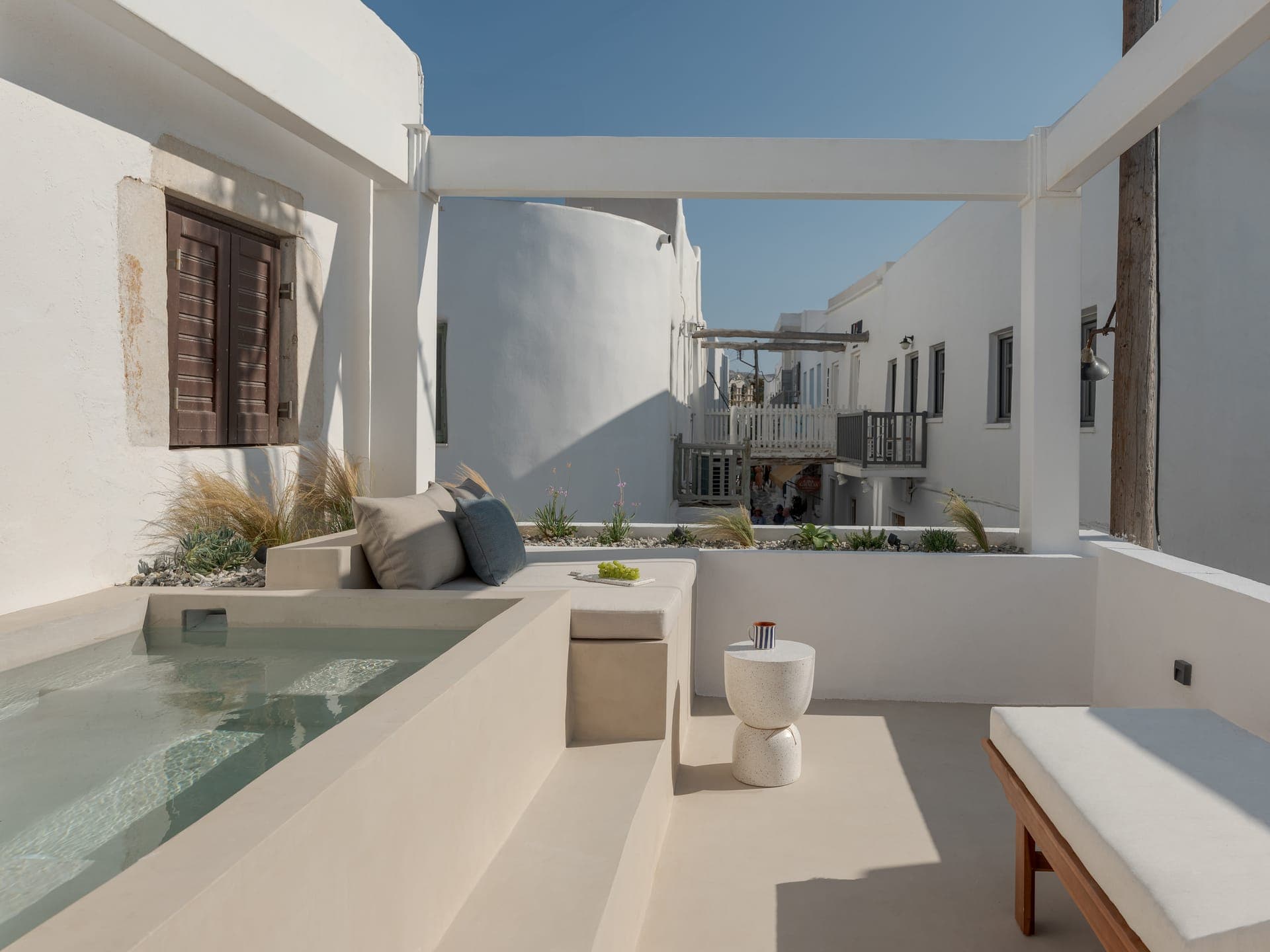 properties-SIFNAIOS-1.jpg