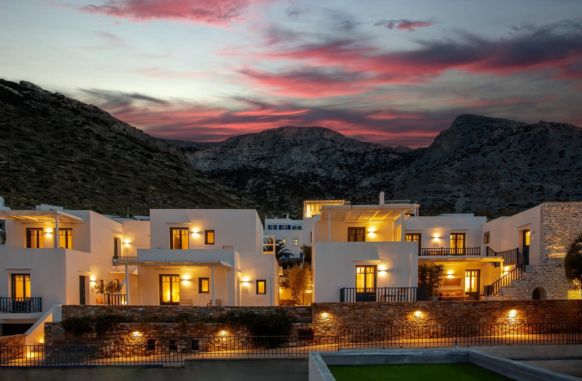 properties-SIFNOSHOUS-0.jpg