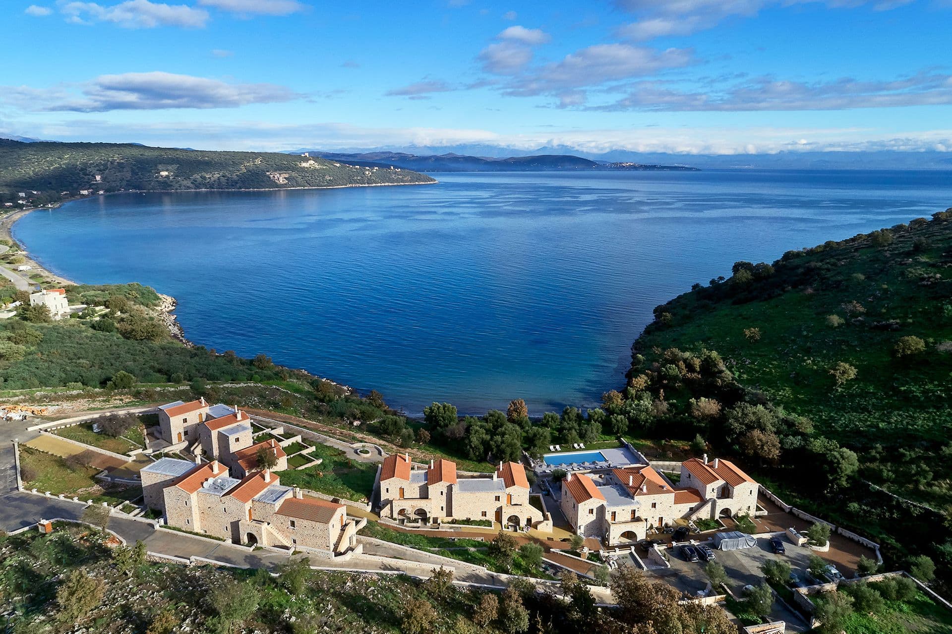 properties-SILVERCOVE-1.jpg