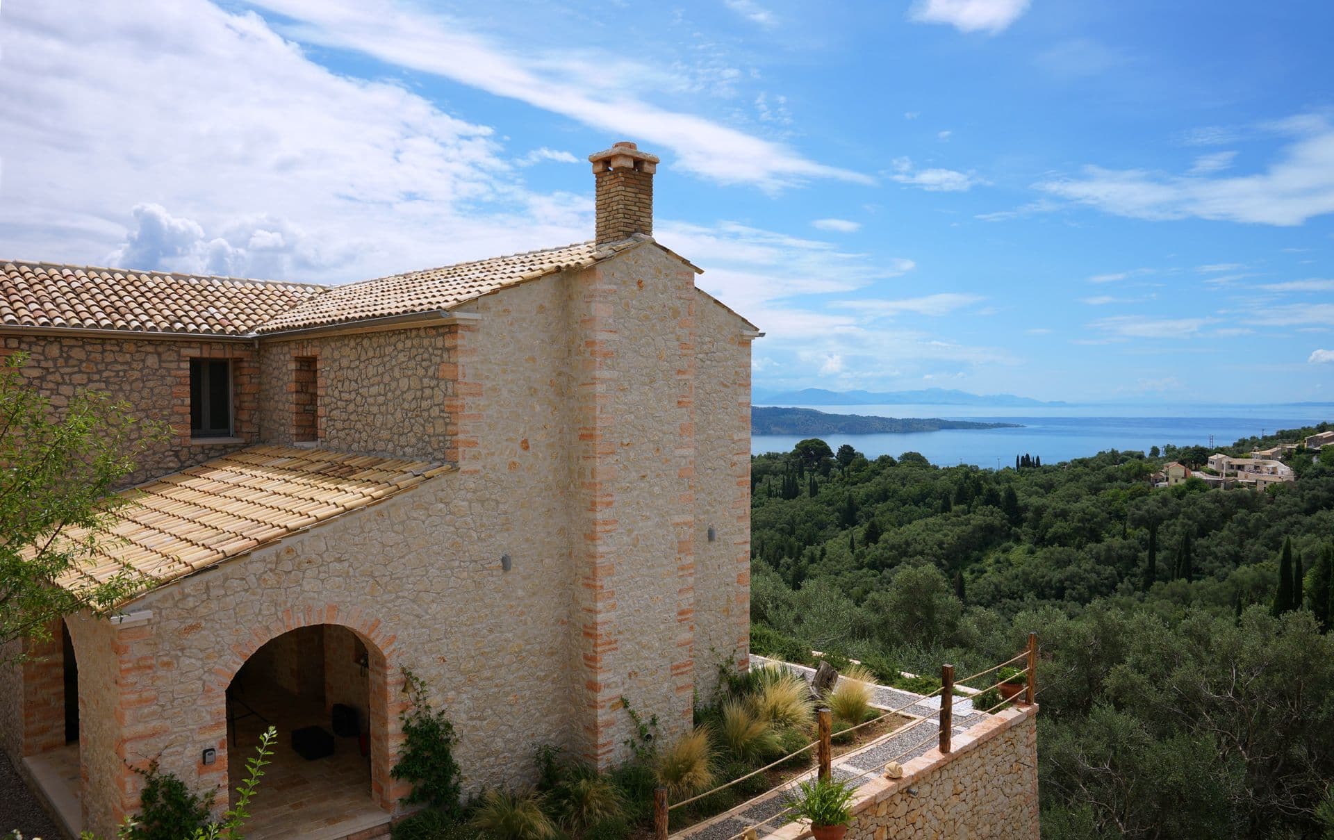 properties-SINIUMVILL-1.jpg