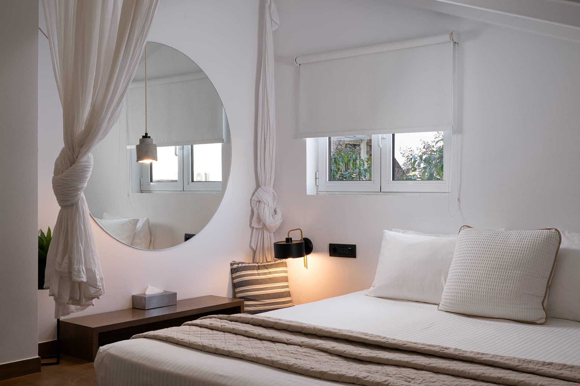 properties-SIRATHENS-0.jpg