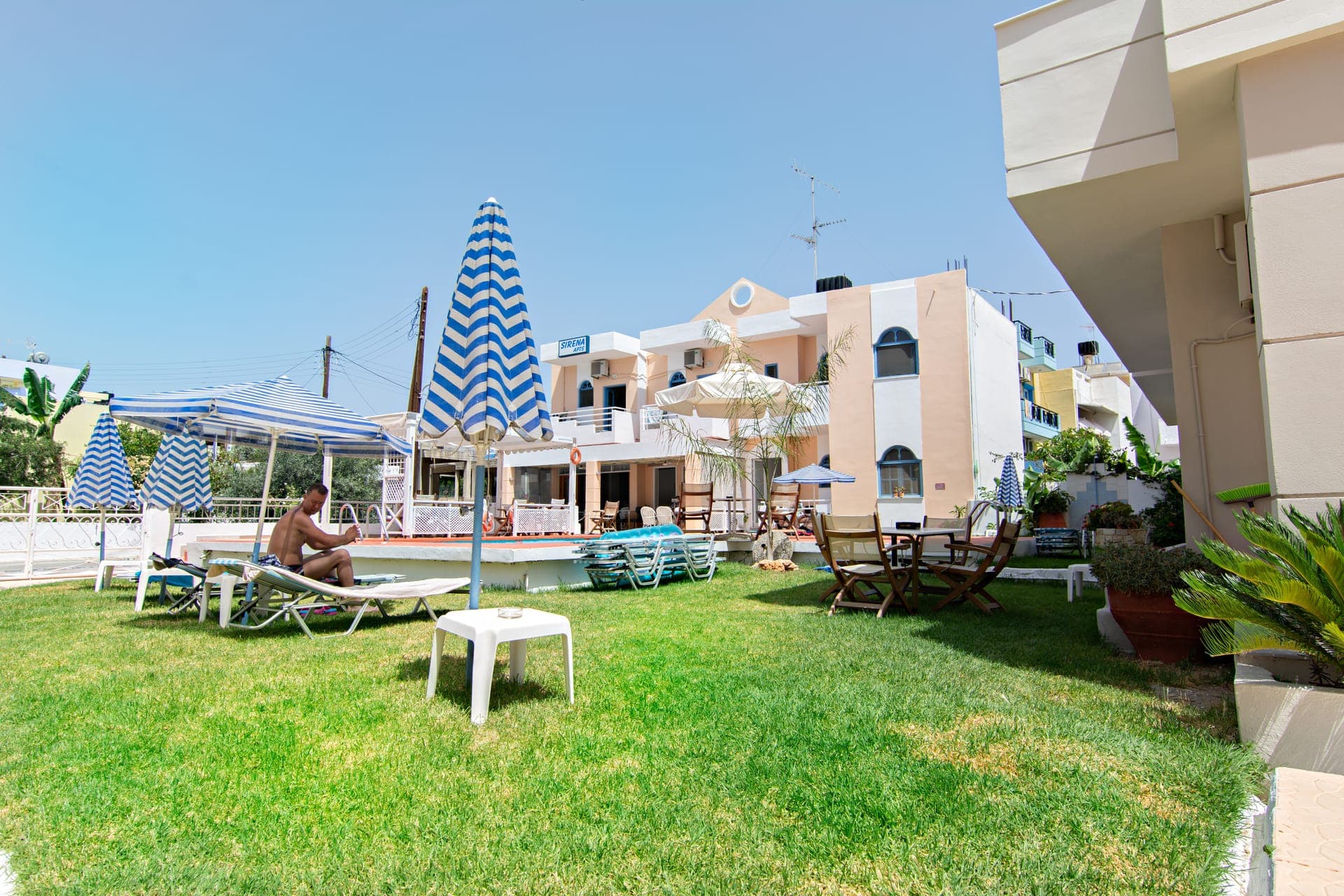 properties-SIRENA-2.jpg