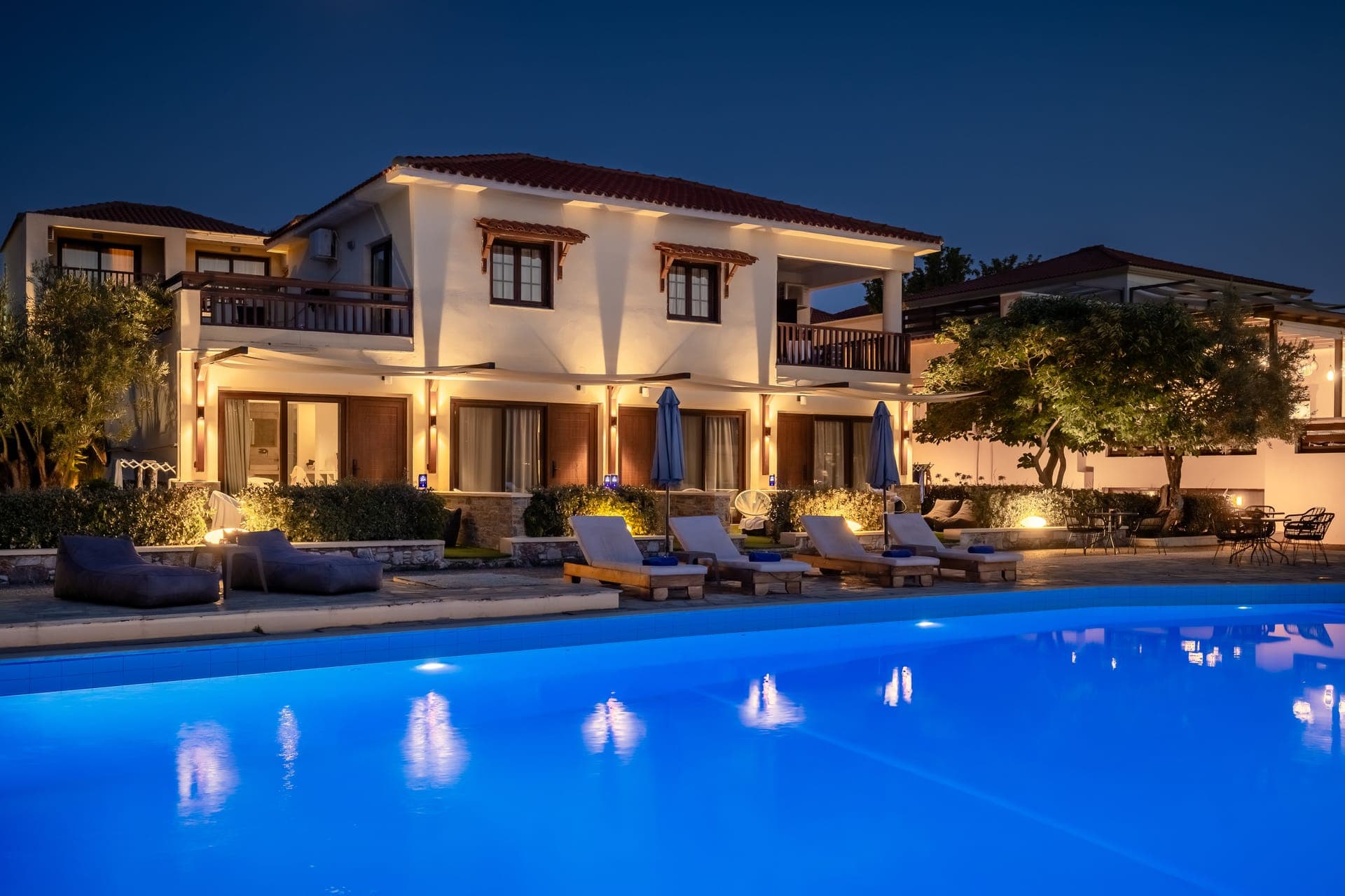 properties-SKOPELOS-0.jpg