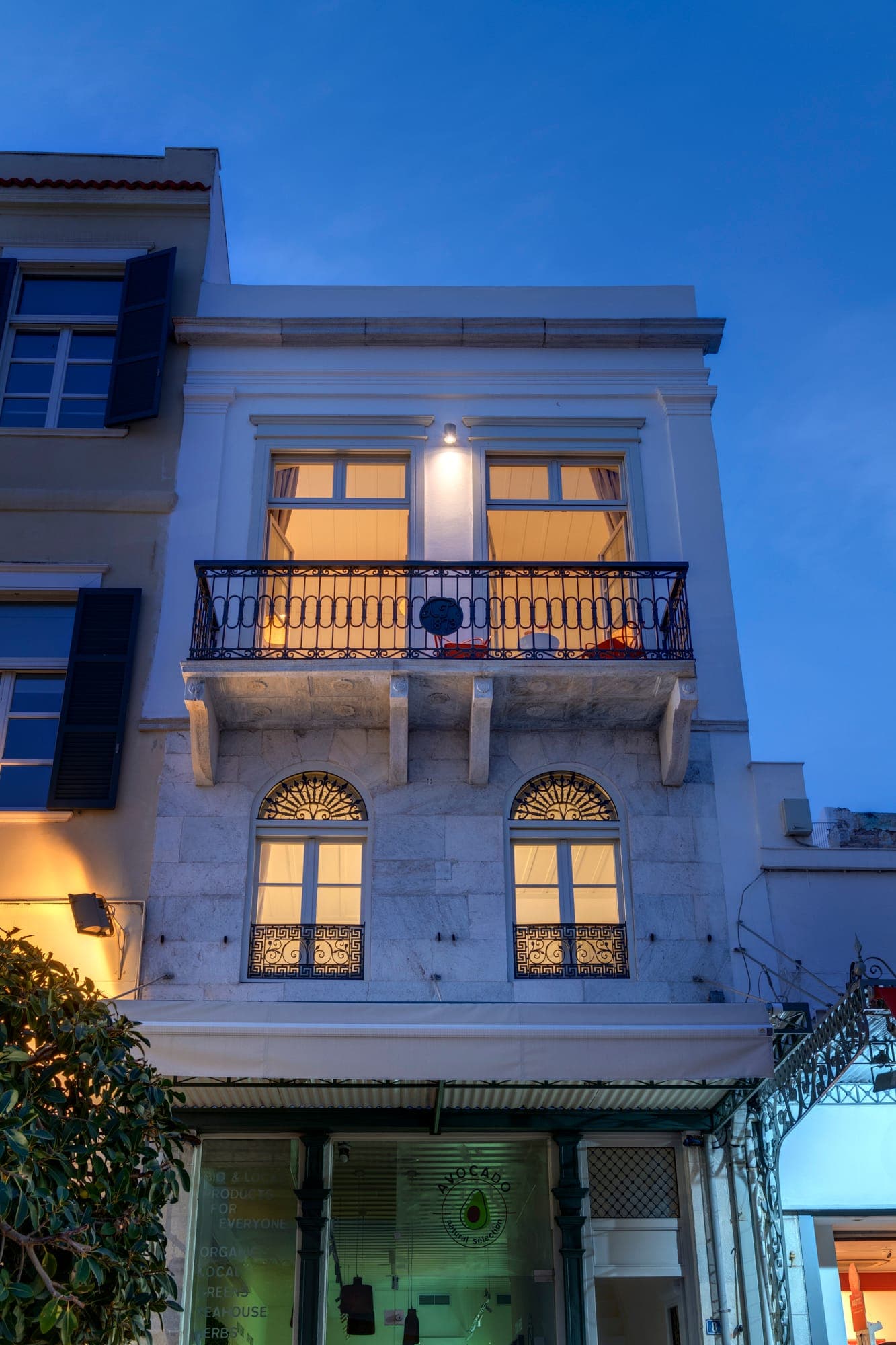properties-SKYLIGHT-0.jpg