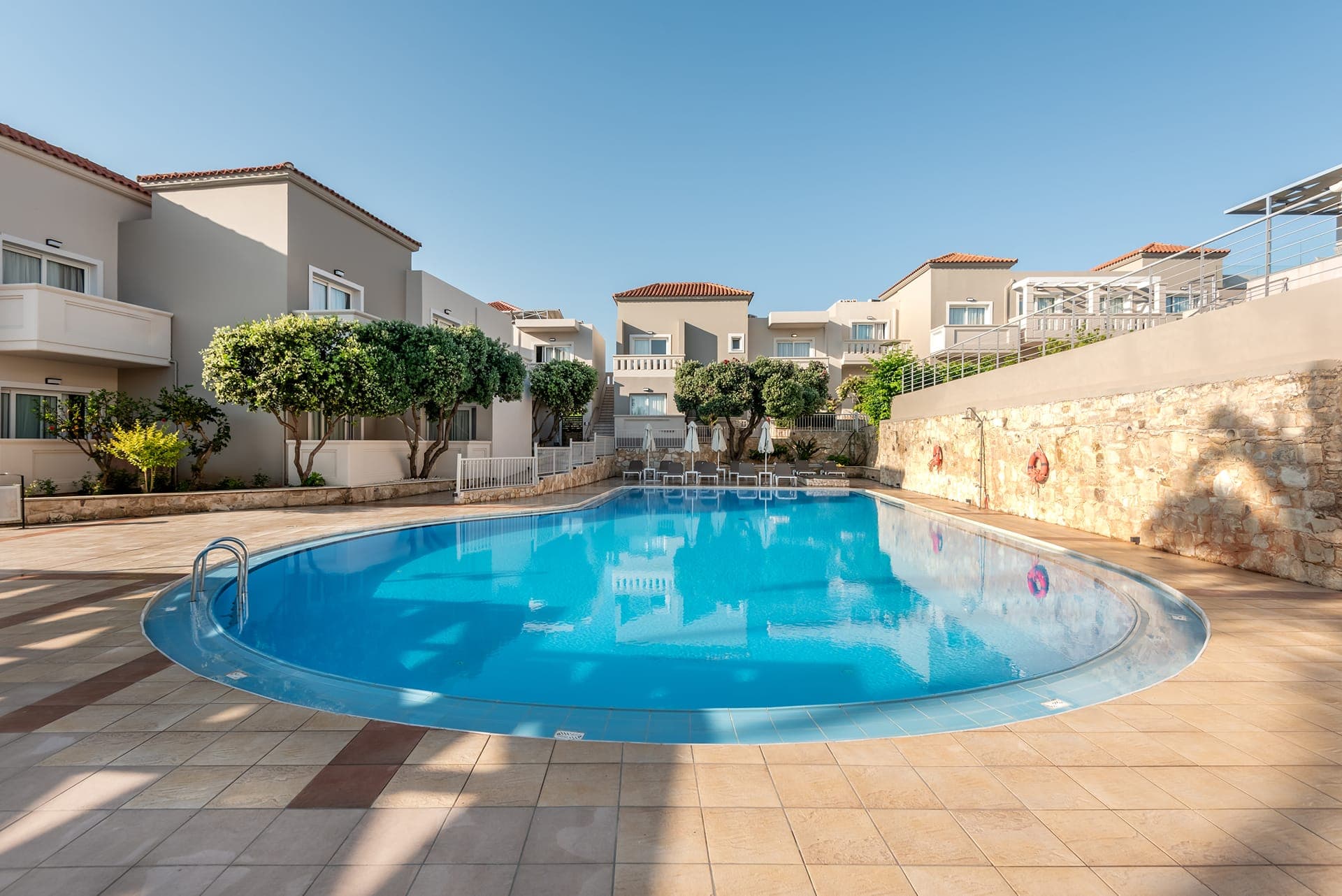 properties-SLMRTOPAZ-0.jpg
