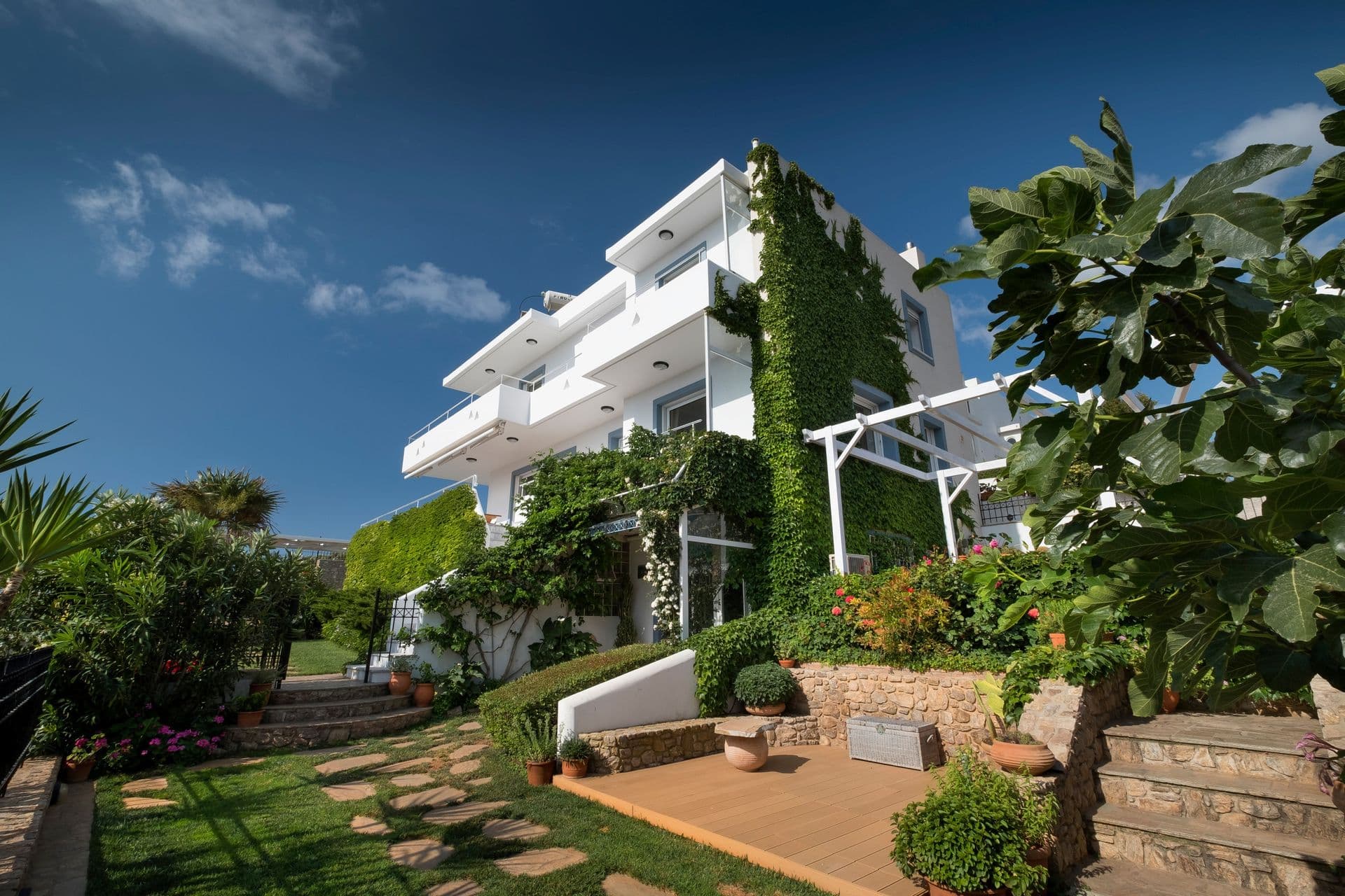 properties-SOUNIOVILL-0.jpg