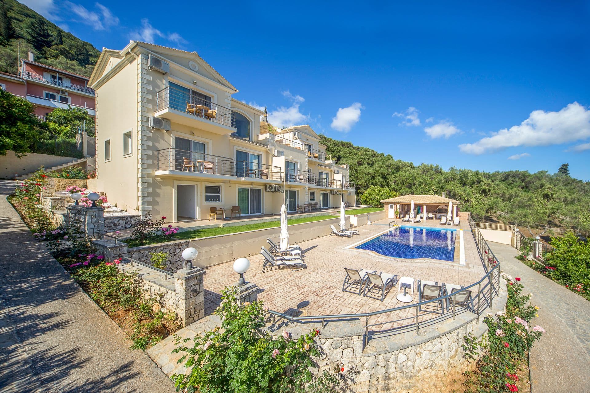 properties-SPILEO-0.jpg