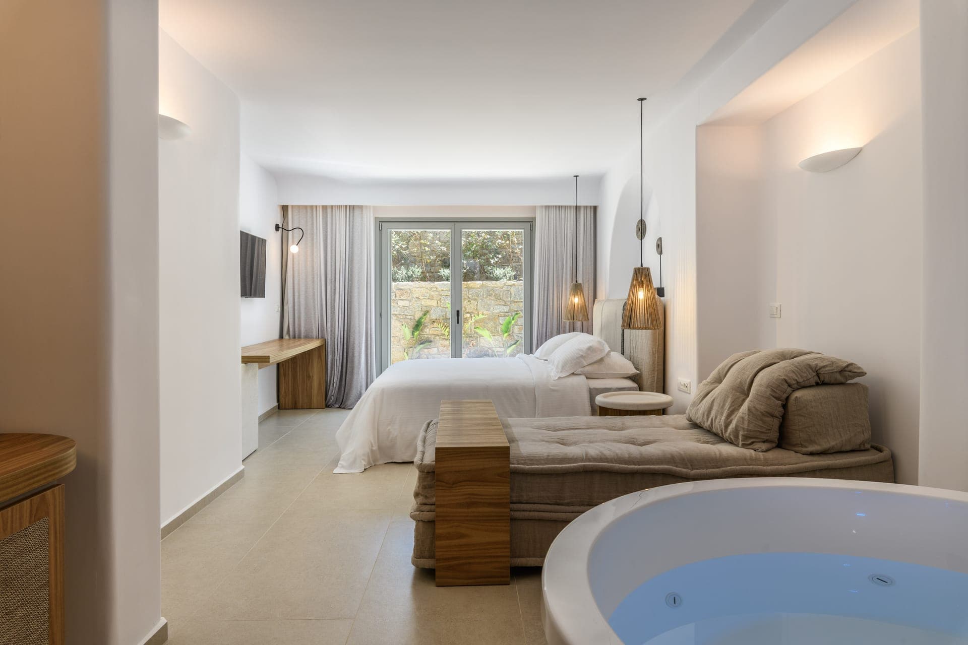 properties-SPLENDIDVI-0.jpg
