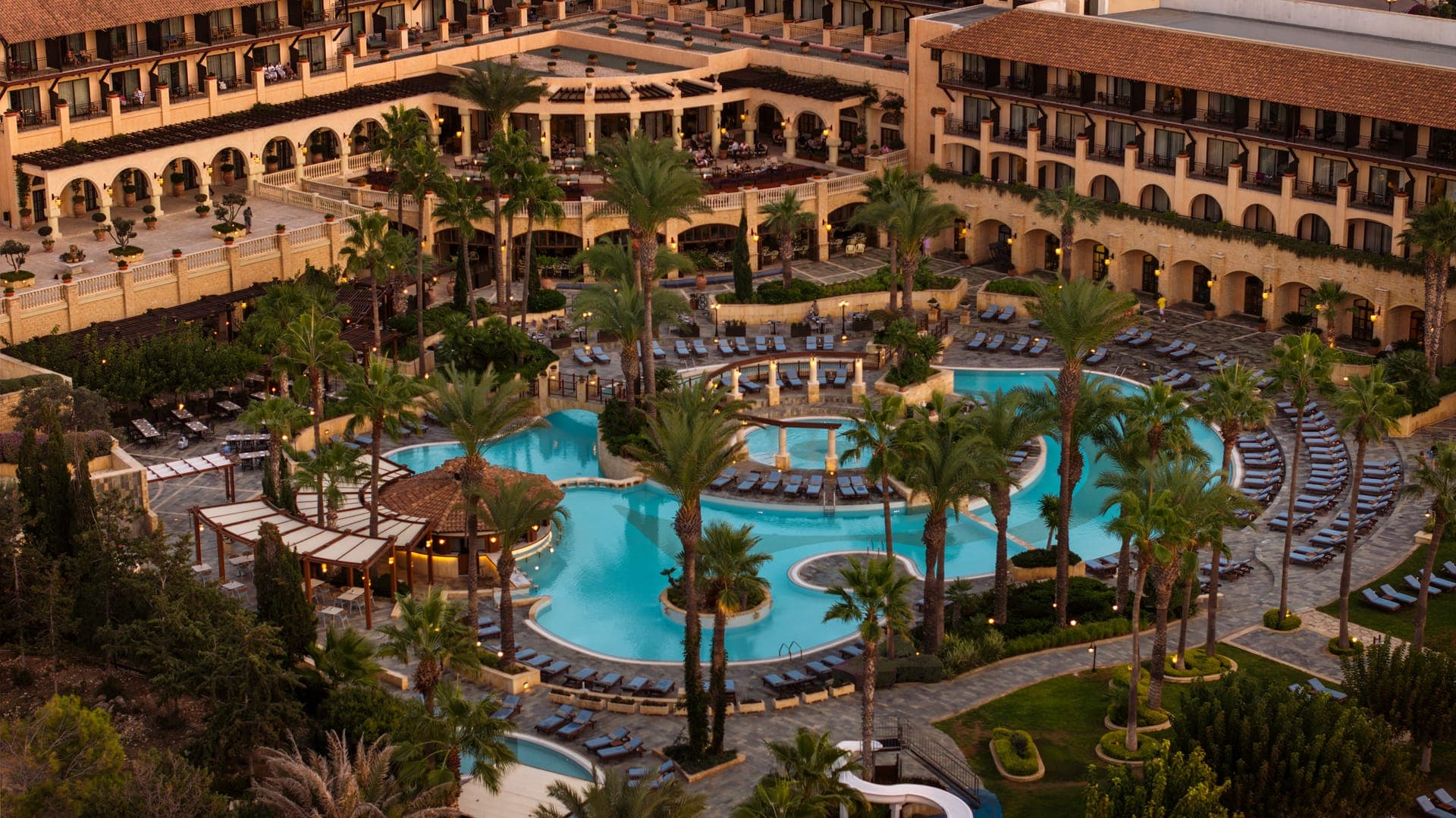 properties-STADELYS-0.jpg