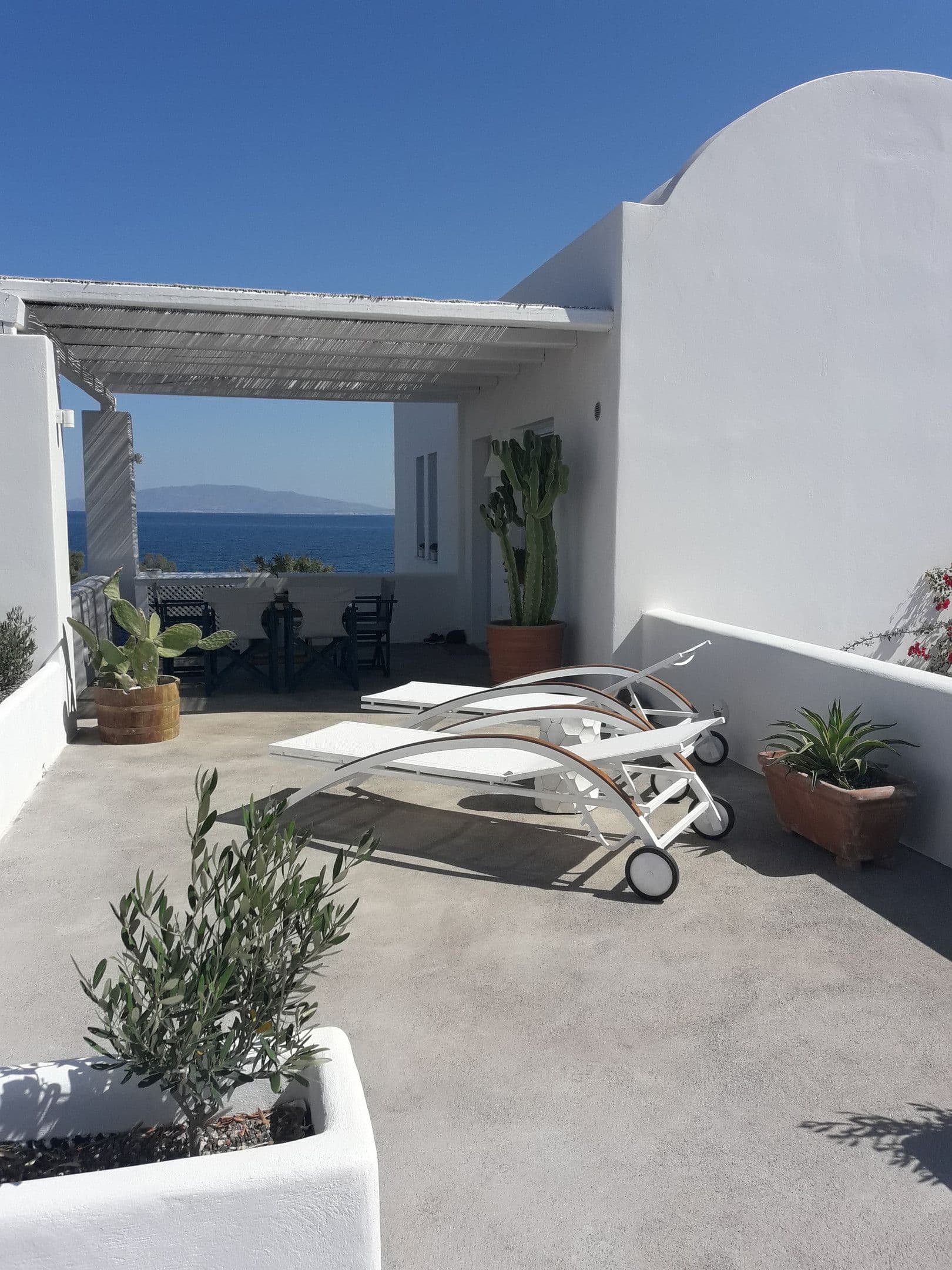 properties-SUNANEMOS-3.jpg