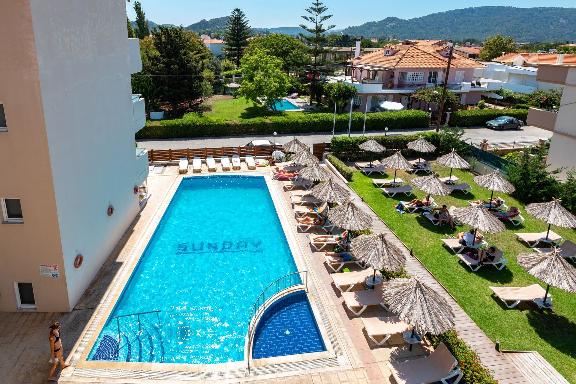 properties-SUNHOTEL-0.jpg