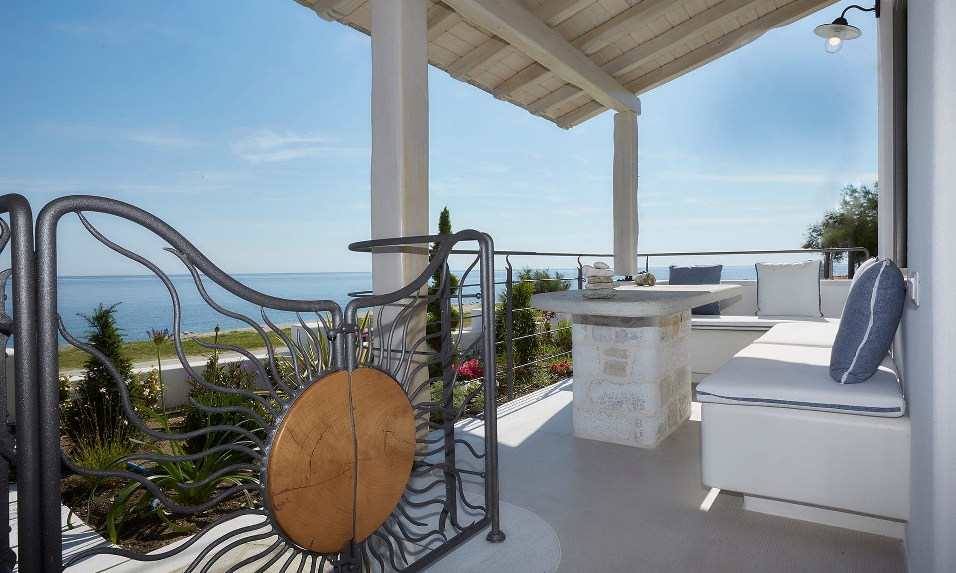 properties-SUNLITTLE-0.jpg