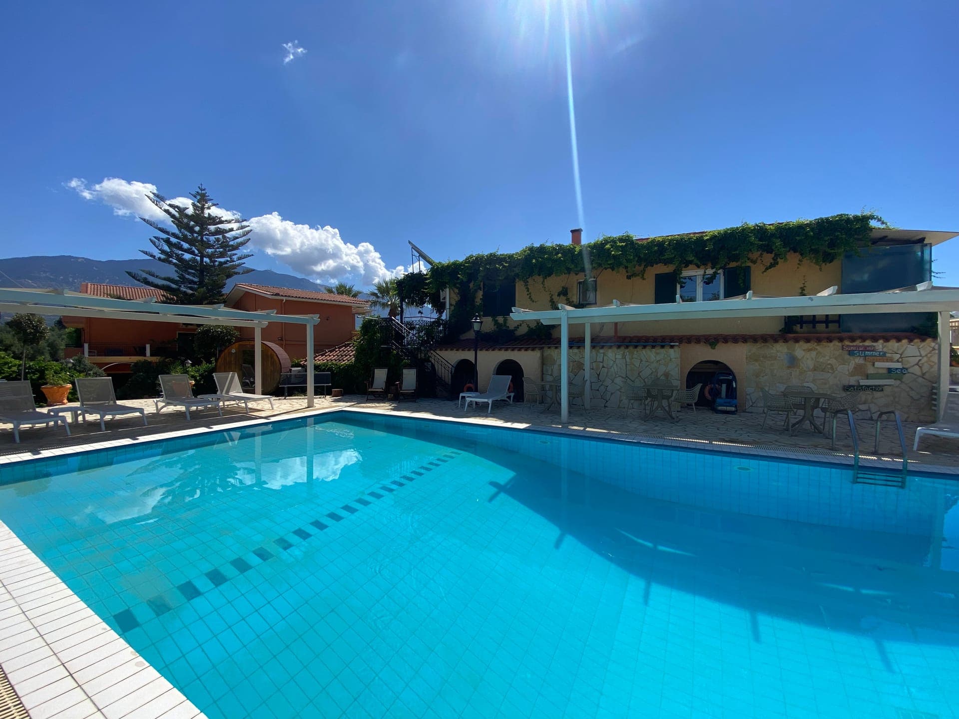 properties-SUNRISEINN-4.jpg